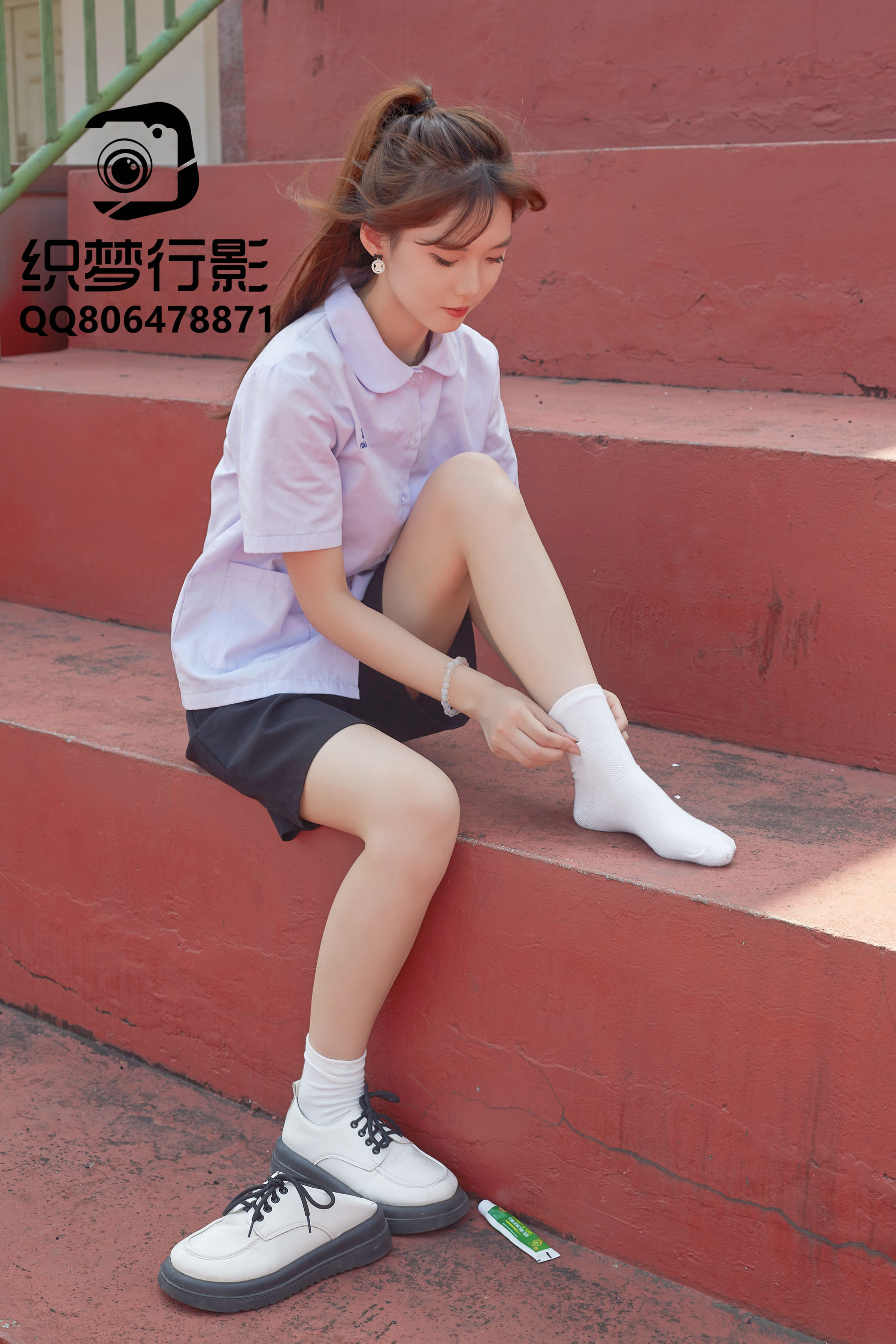 [织梦映像] 学妹驾到-人生南北多歧路/(300P)