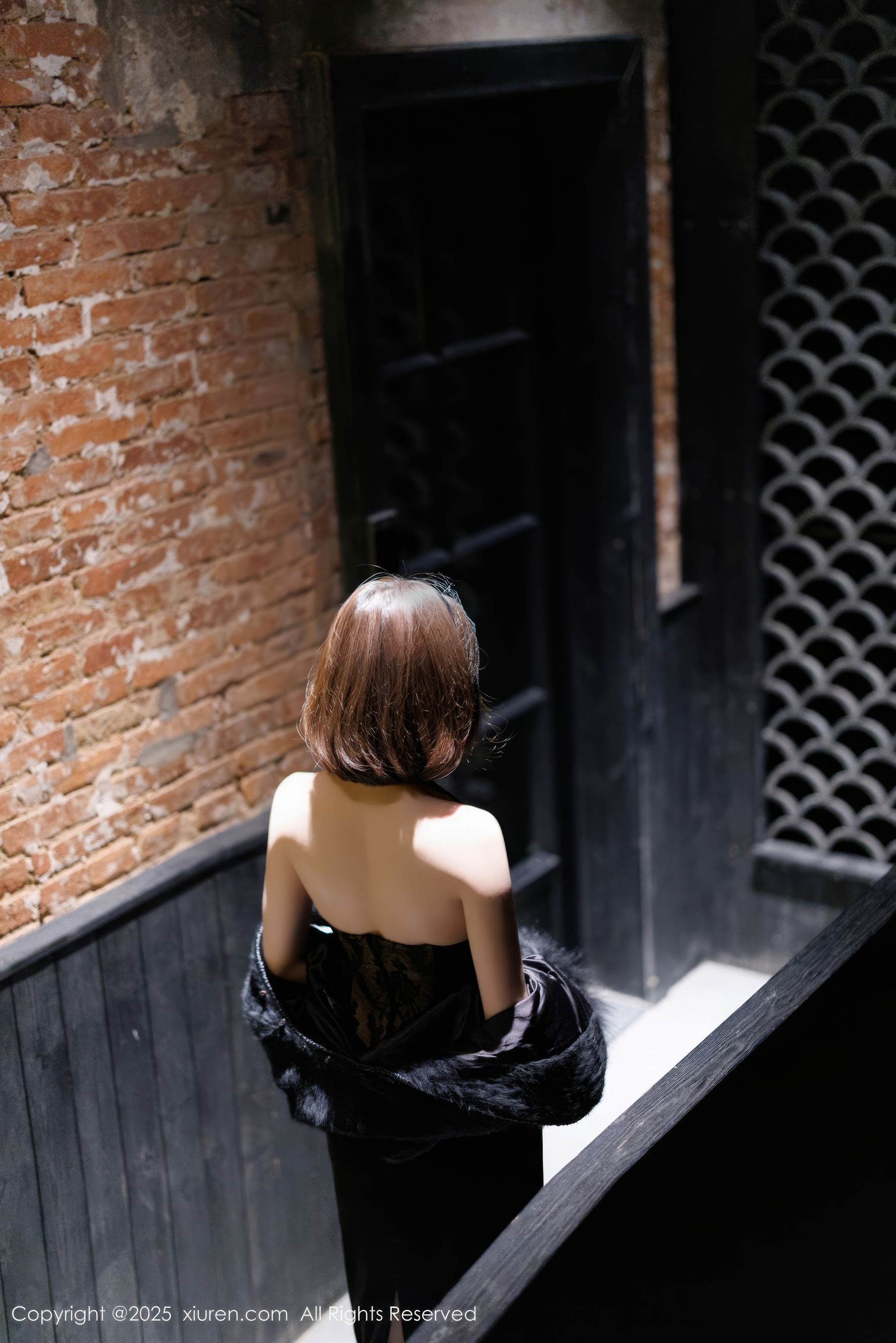 [秀人XiuRen] 2025.02.13 No.9880 徐莉芝Booty/(85P)