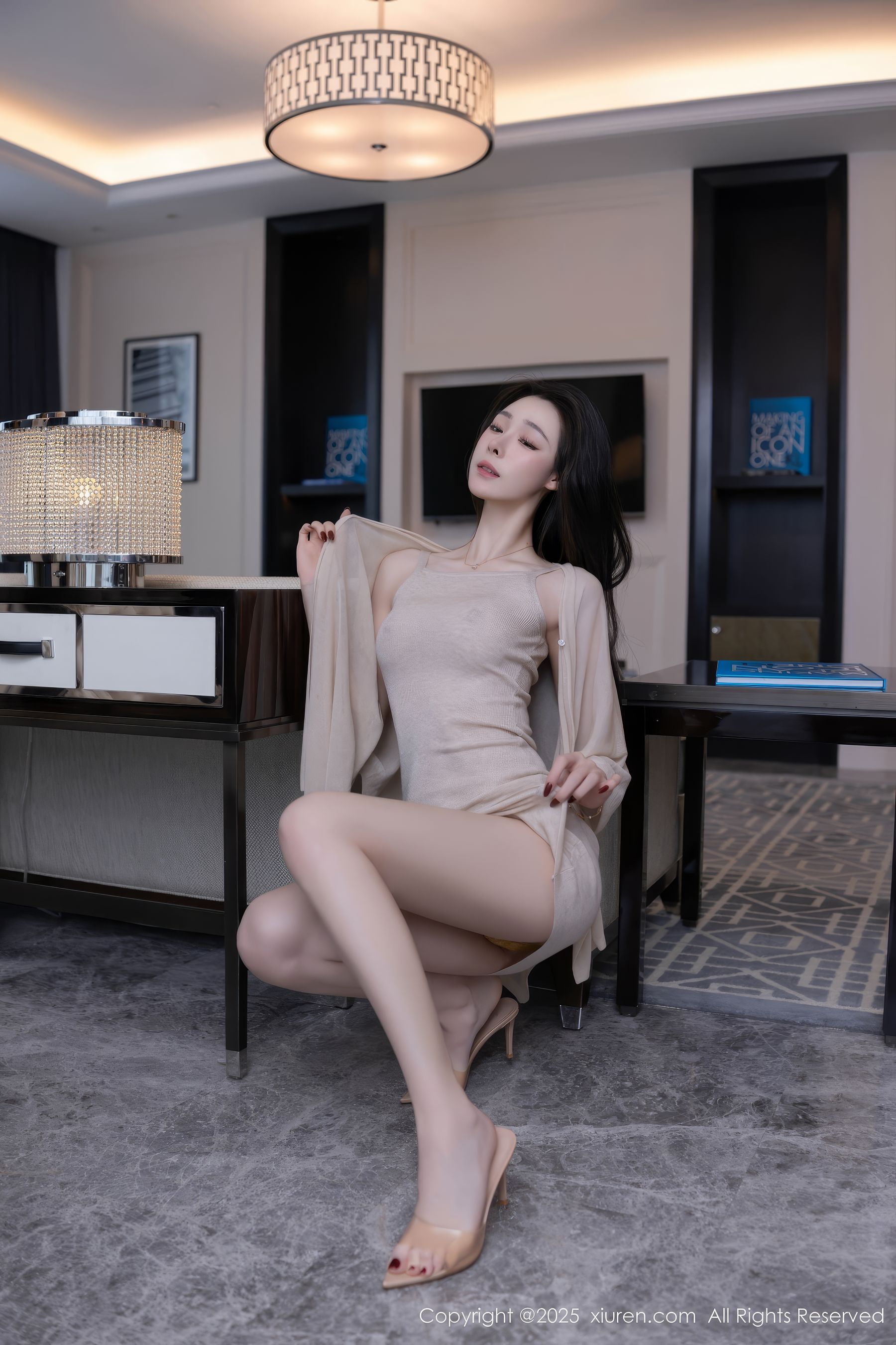 [秀人XiuRen] 2025.02.08 No.9858 小逗逗/(81P)