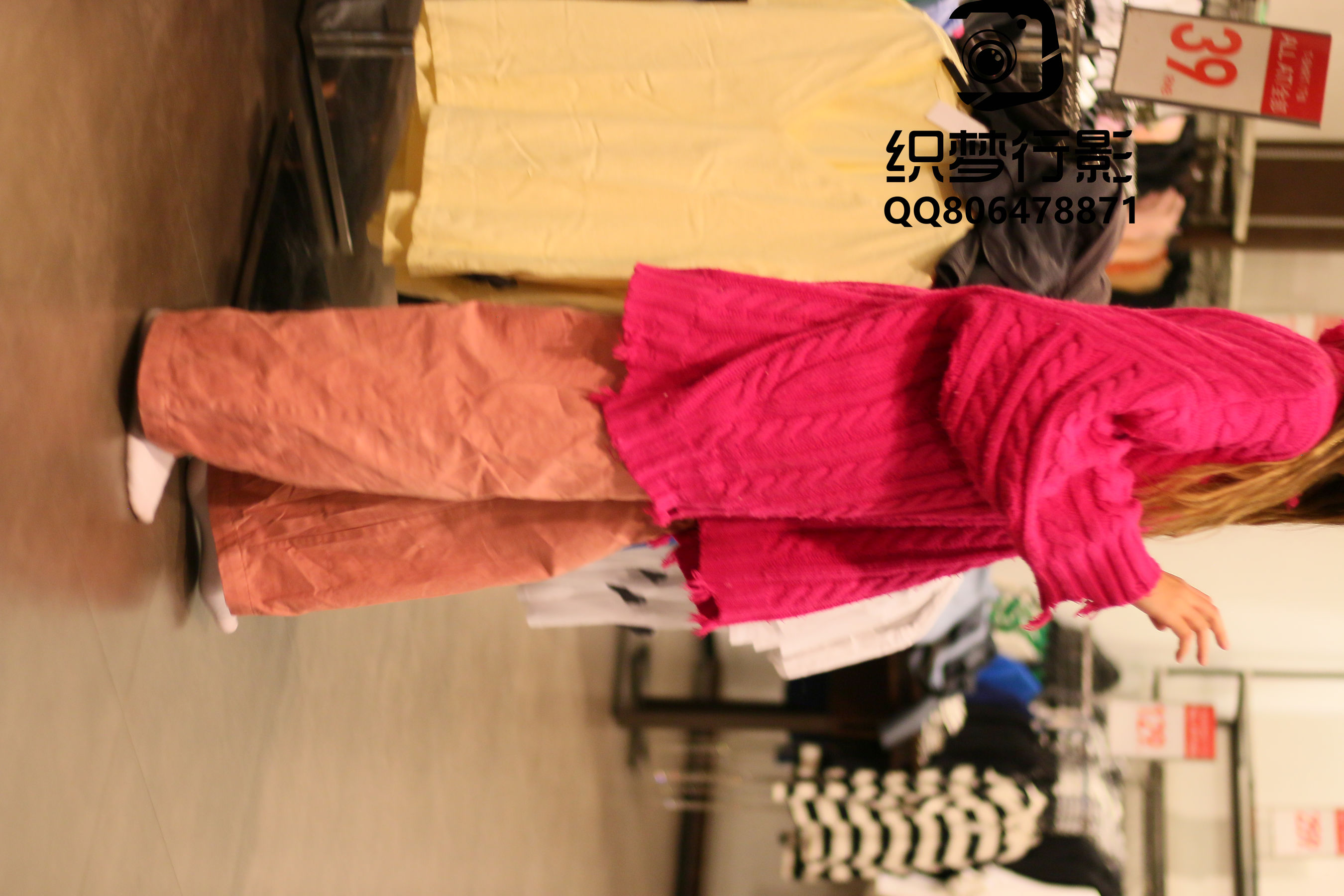 [织梦映像] 叱咤红人-商场多场景拍摄/(311P)