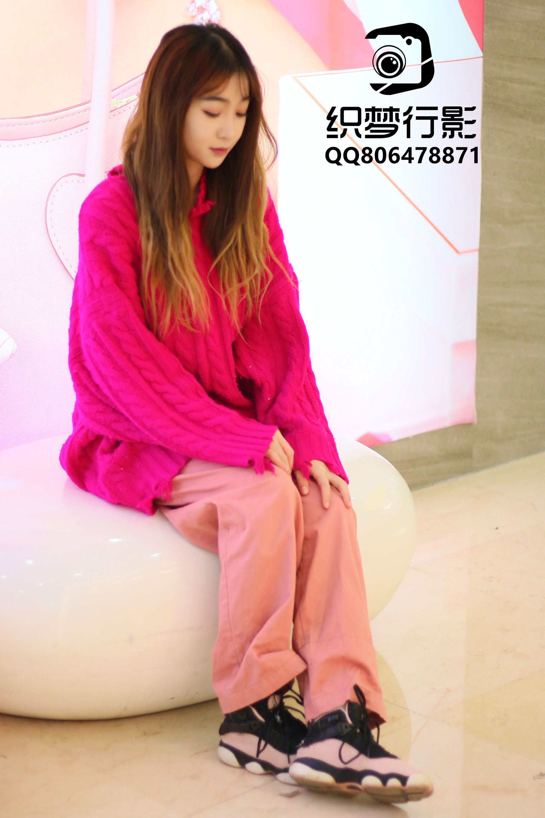 [织梦映像] 叱咤红人-商场多场景拍摄/(311P)