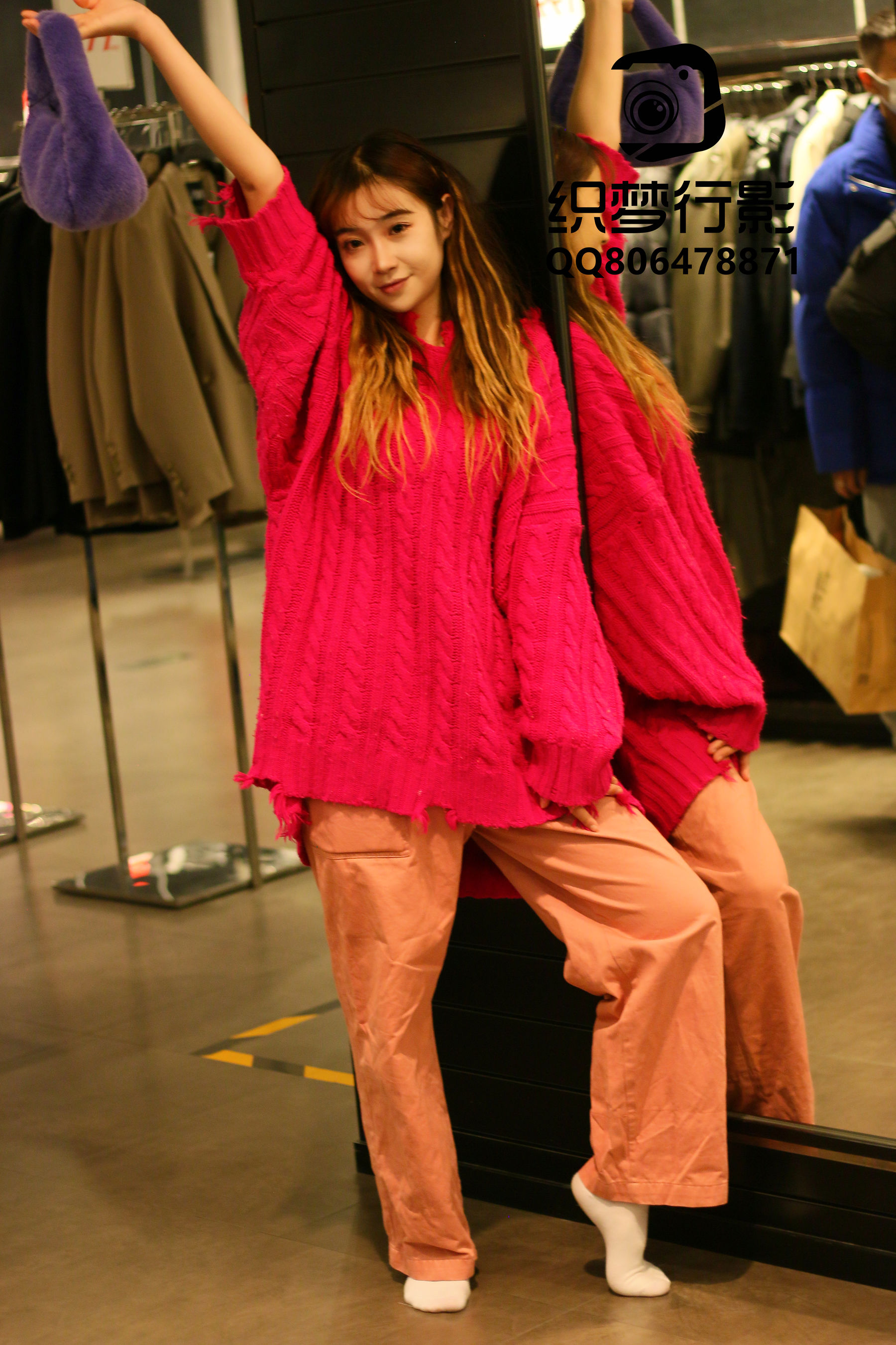 [织梦映像] 叱咤红人-商场多场景拍摄/(311P)