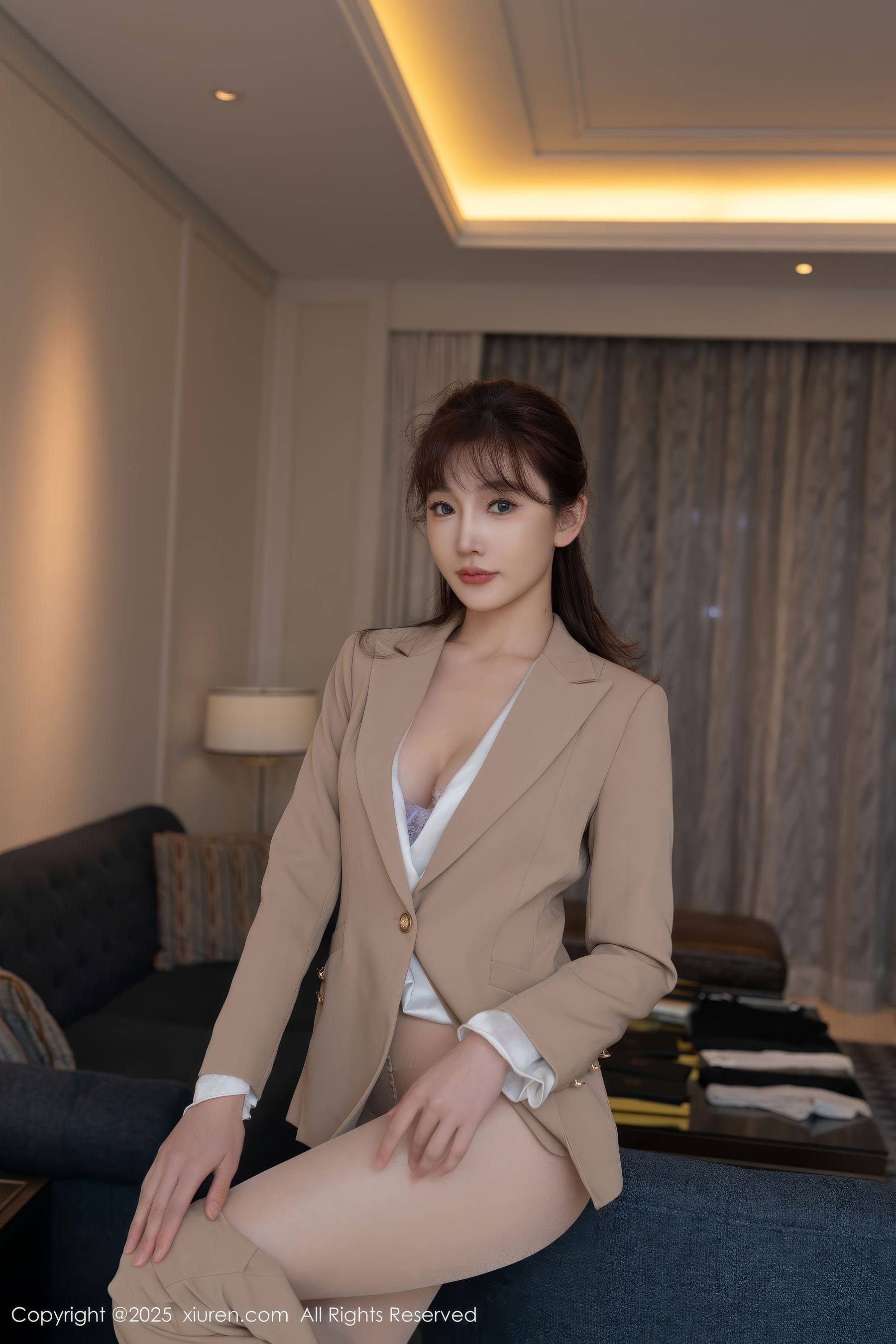 [秀人XiuRen] 2025.02.13 No.9881 陆萱萱/(82P)