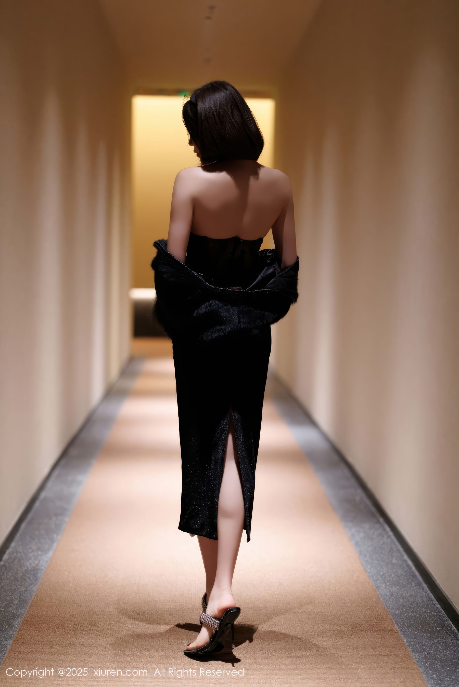 [秀人XiuRen] 2025.02.13 No.9880 徐莉芝Booty/(85P)