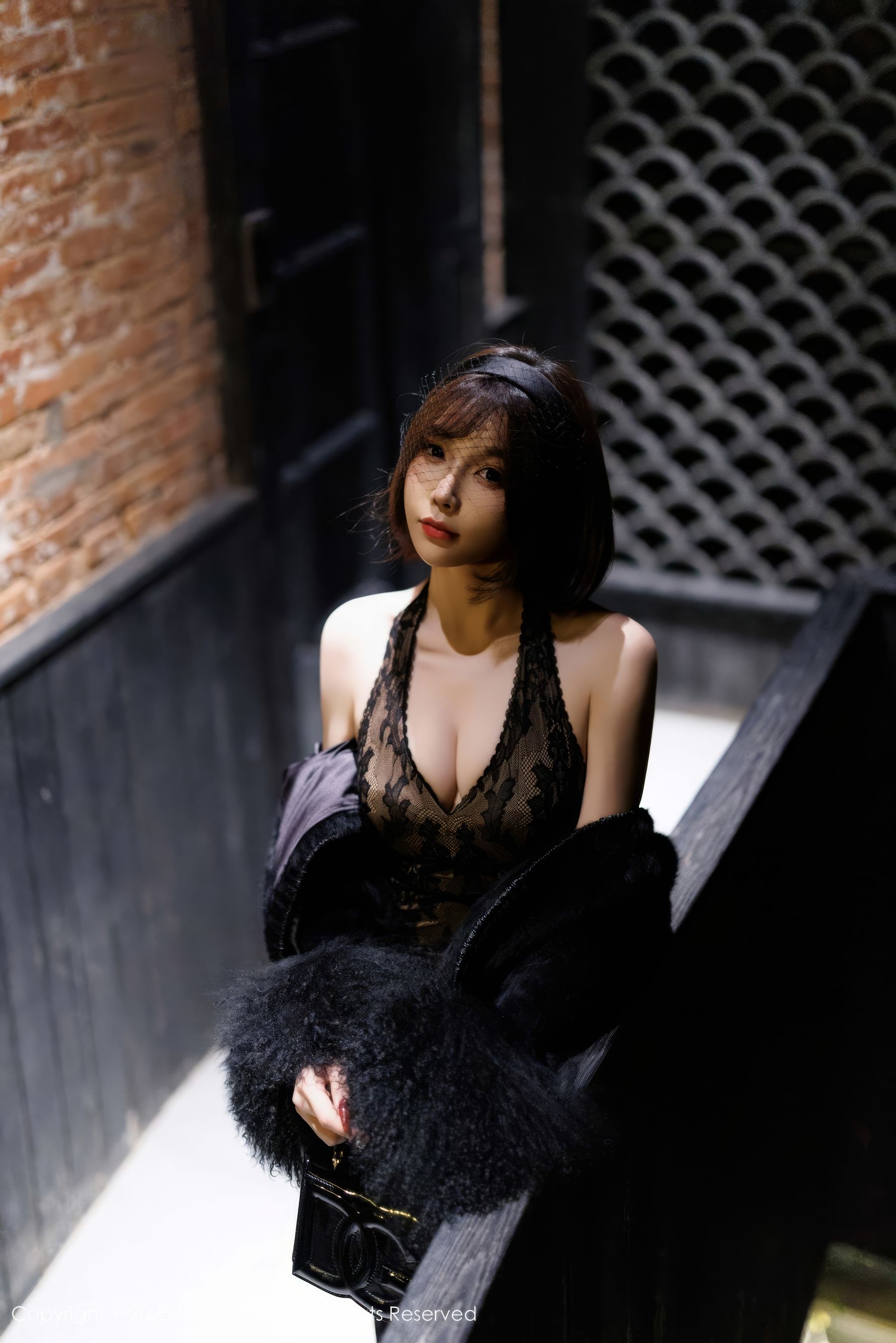 [秀人XiuRen] 2025.02.13 No.9880 徐莉芝Booty/(85P)