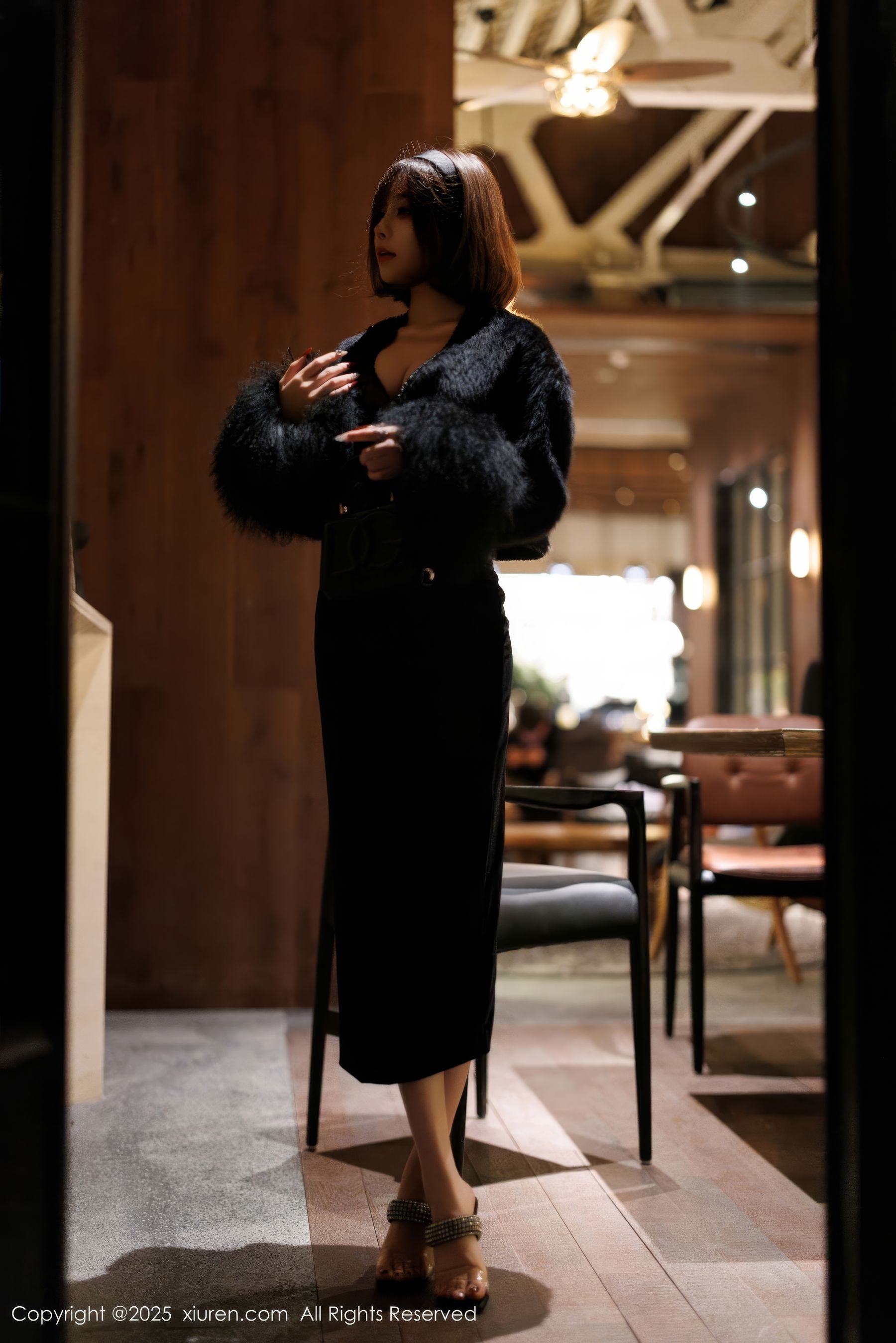 [秀人XiuRen] 2025.02.13 No.9880 徐莉芝Booty/(85P)