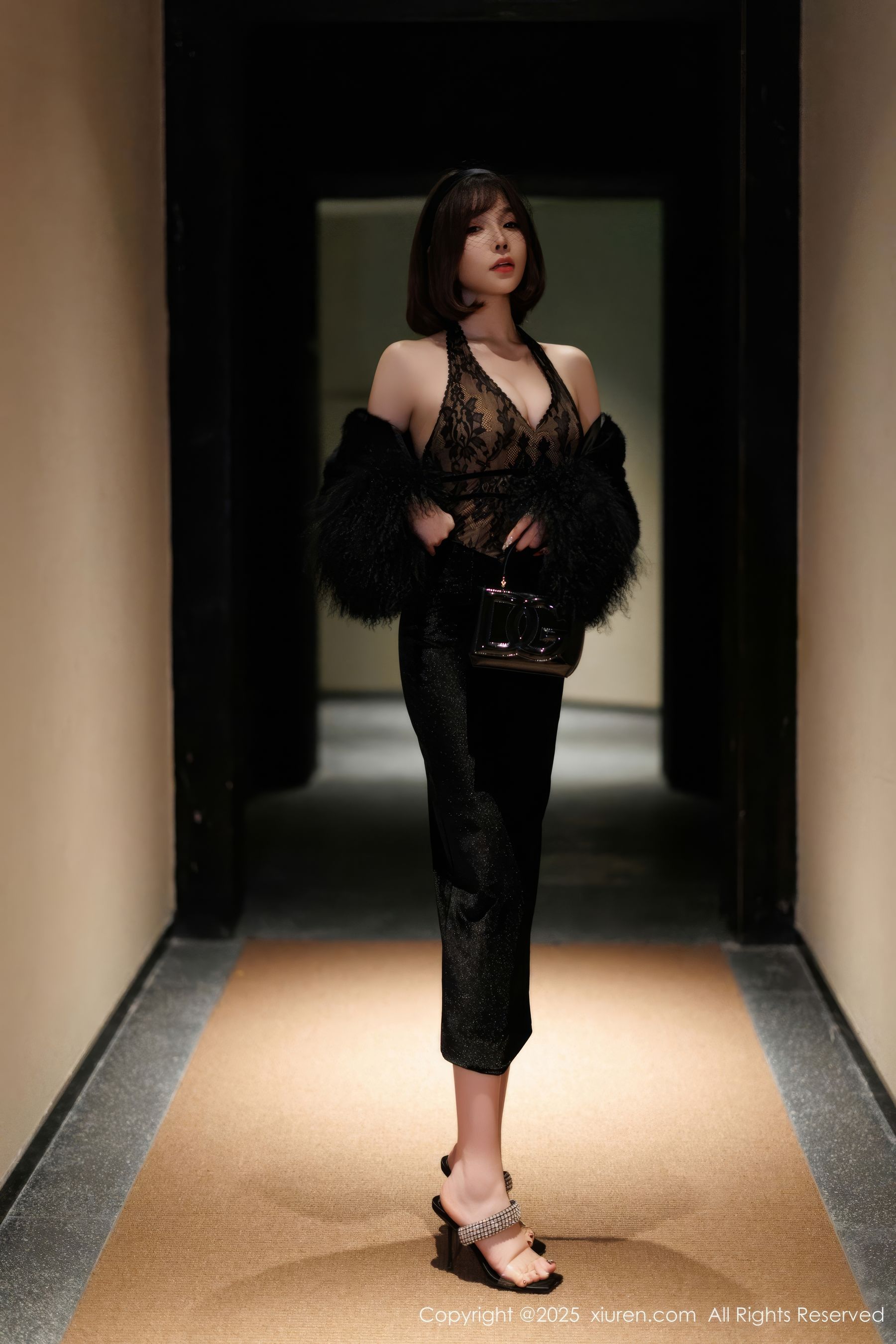 [秀人XiuRen] 2025.02.13 No.9880 徐莉芝Booty/(85P)