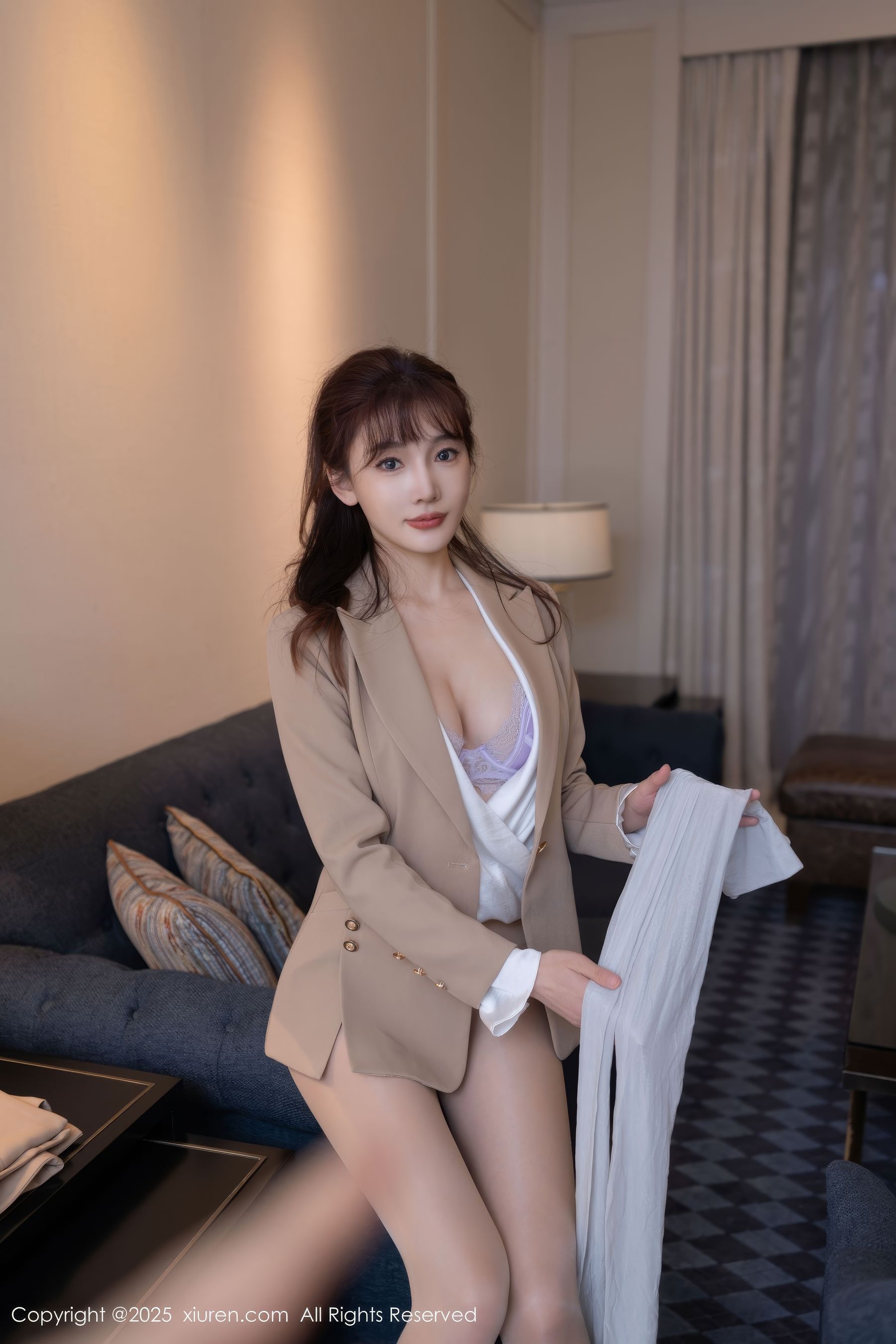 [秀人XiuRen] 2025.02.13 No.9881 陆萱萱/(82P)