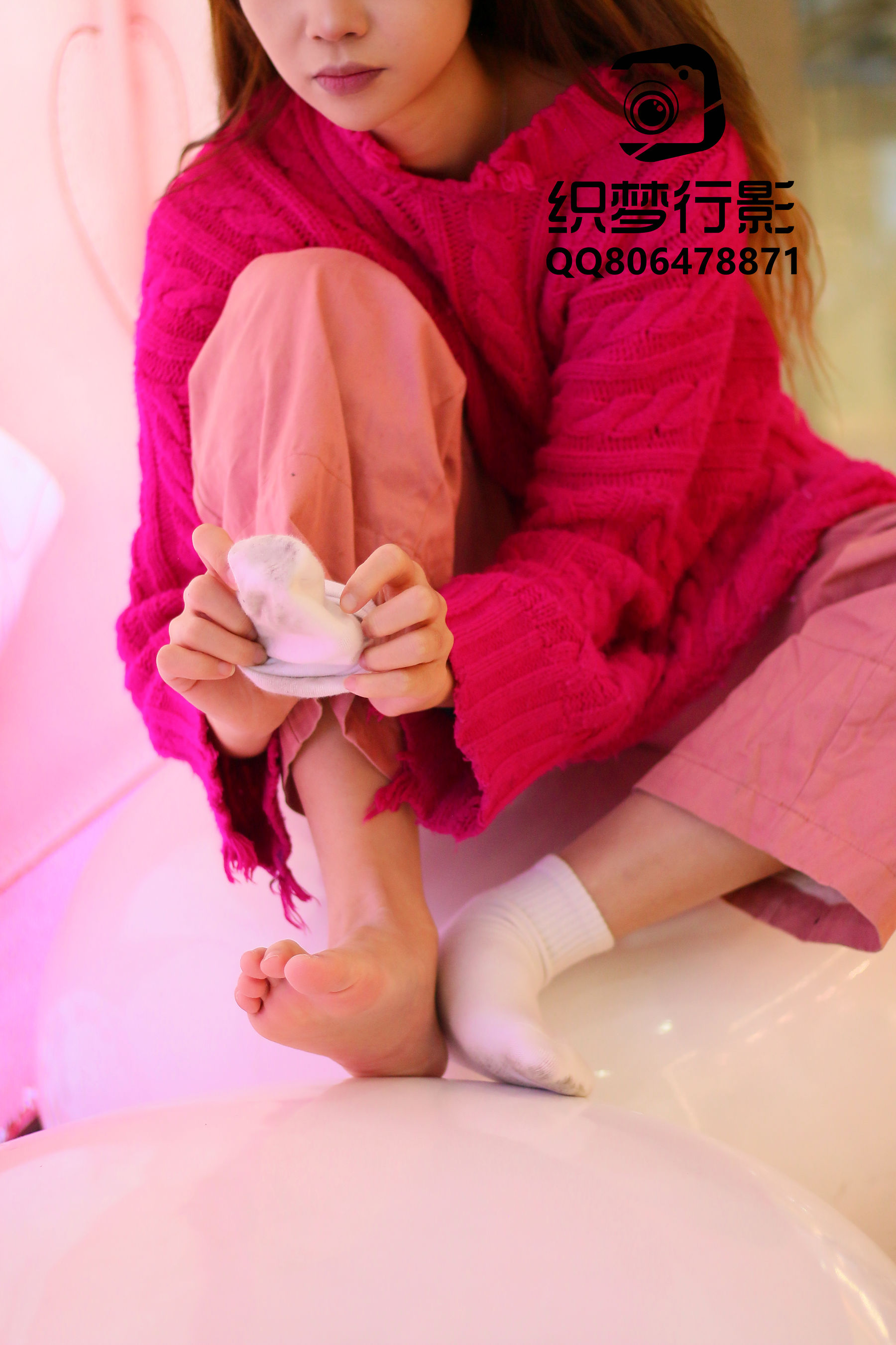 [织梦映像] 叱咤红人-商场多场景拍摄/(311P)