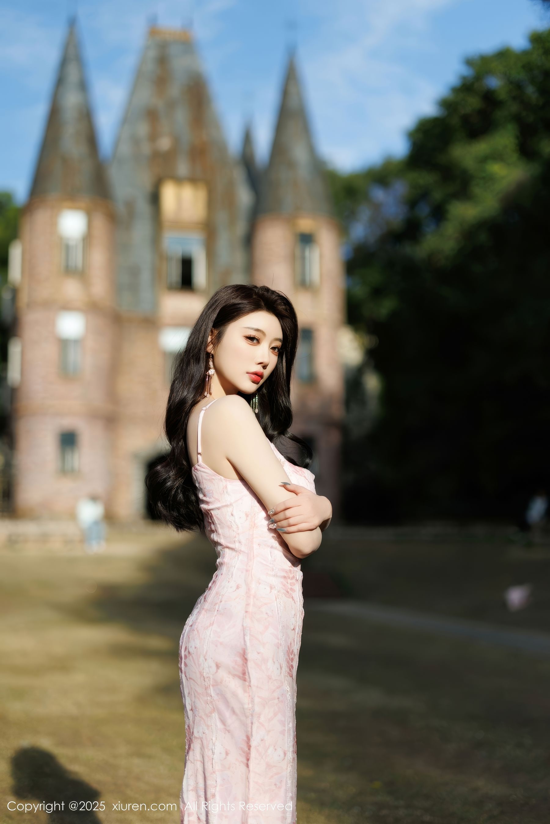 [秀人XiuRen] 2025.02.14 No.9886 杨晨晨Yome/(81P)