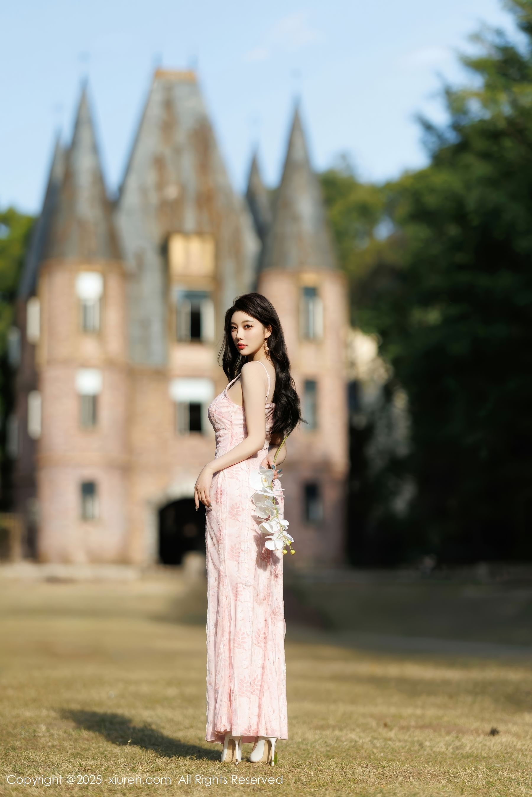 [秀人XiuRen] 2025.02.14 No.9886 杨晨晨Yome/(81P)