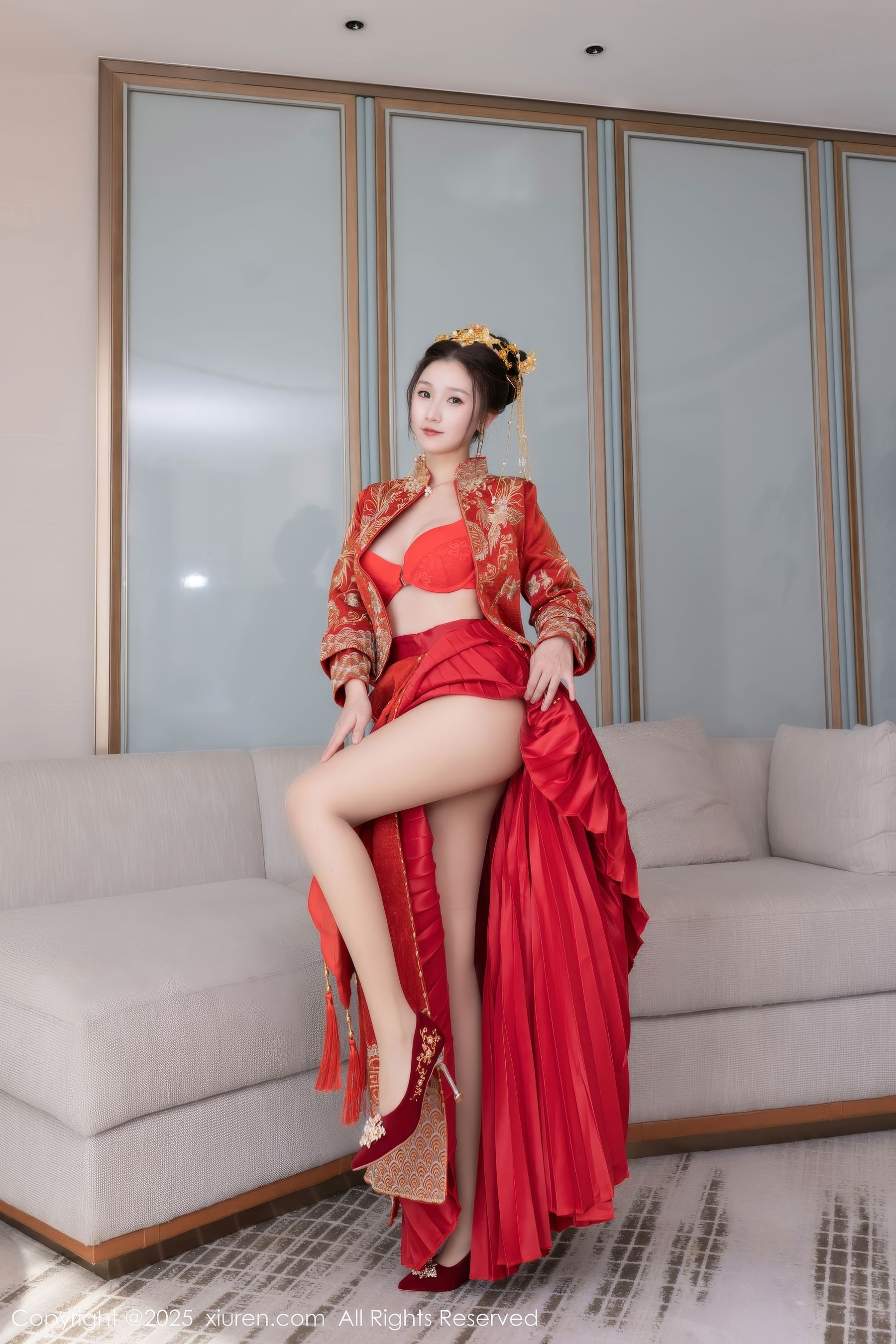 [秀人XiuRen] 2025.01.24 No.9811 杏子Yada/(84P)