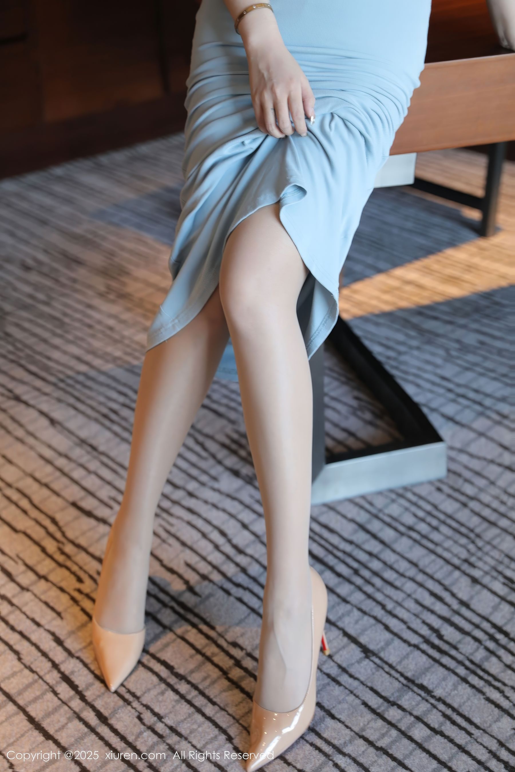 [秀人XiuRen] 2025.01.23 No.9801 希雅sia/(83P)