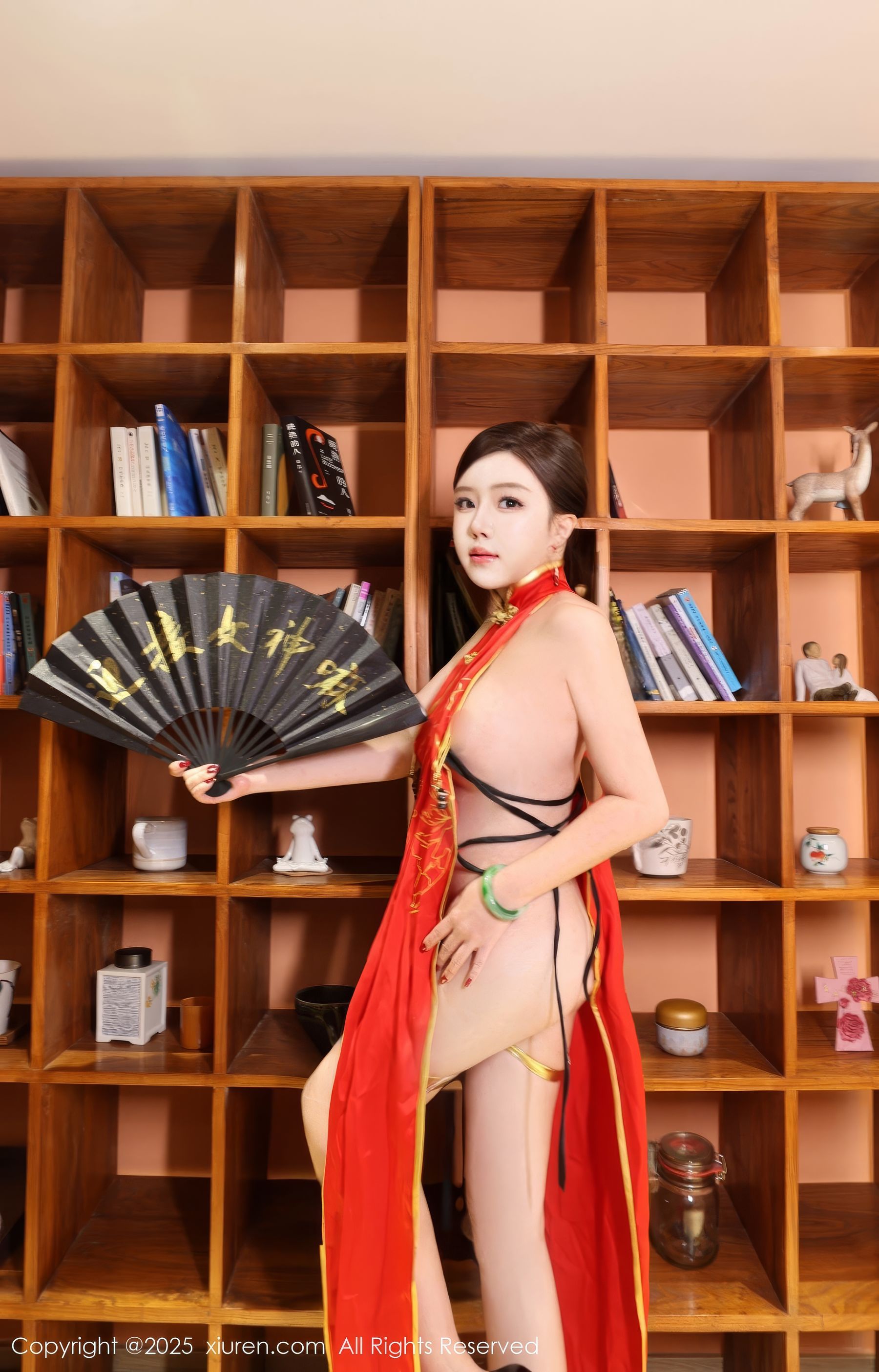 [秀人XiuRen] 2025.01.26 No.9834 小薯条nienie/(131P)