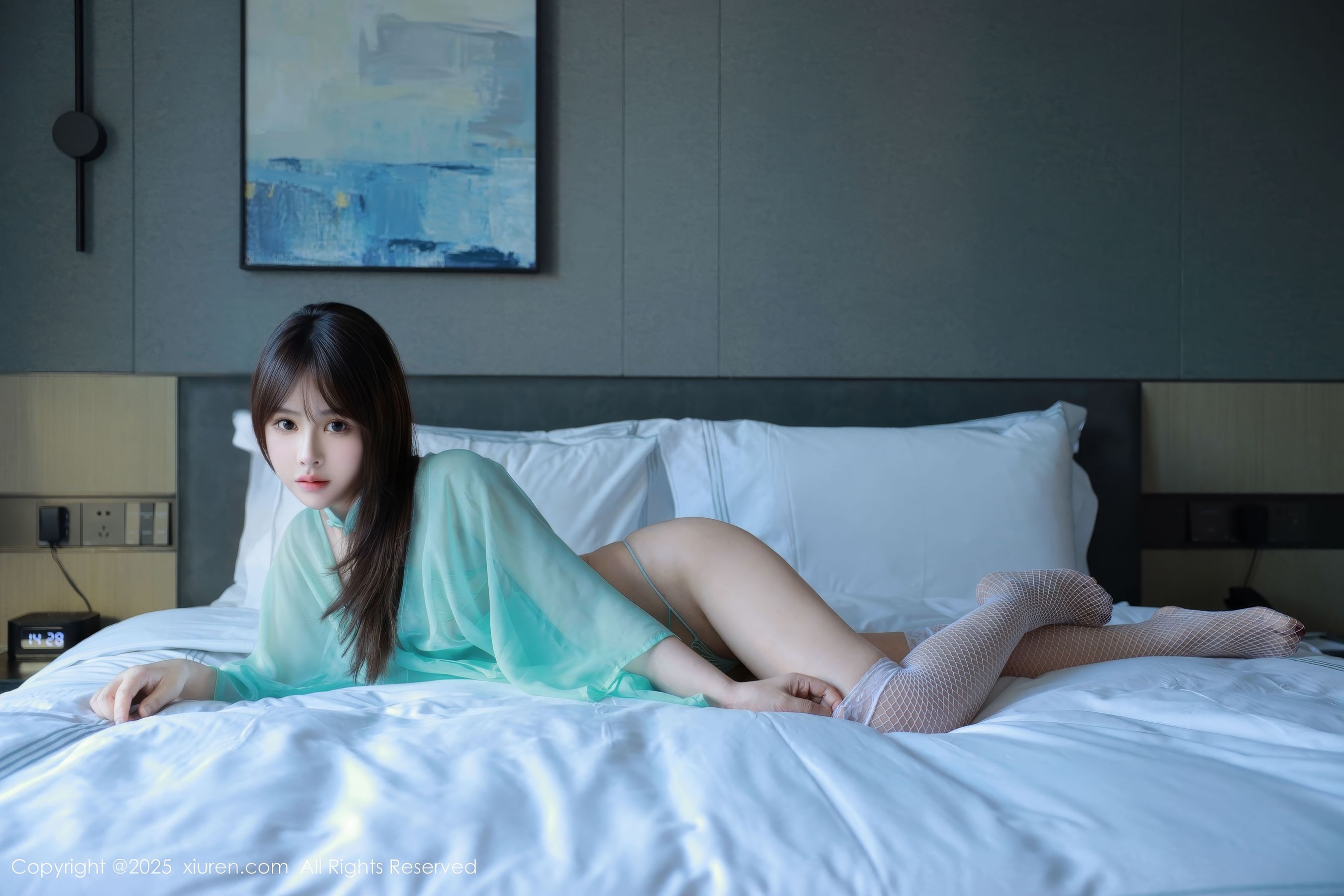 [秀人XiuRen] 2025.01.24 No.9807 Evelyn艾莉/(92P)