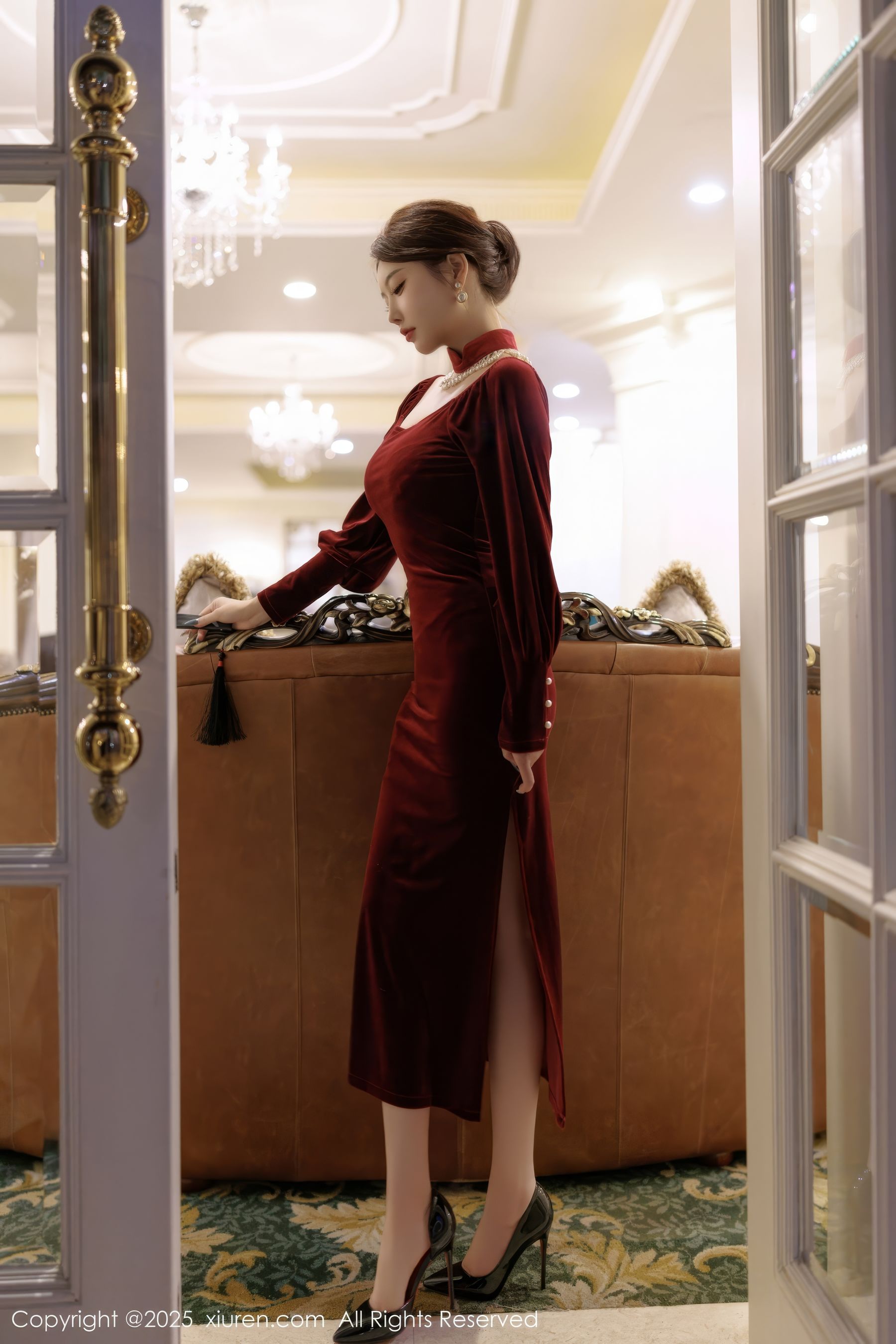 [秀人XiuRen] 2025.01.26 No.9831 杨晨晨Yome/(90P)