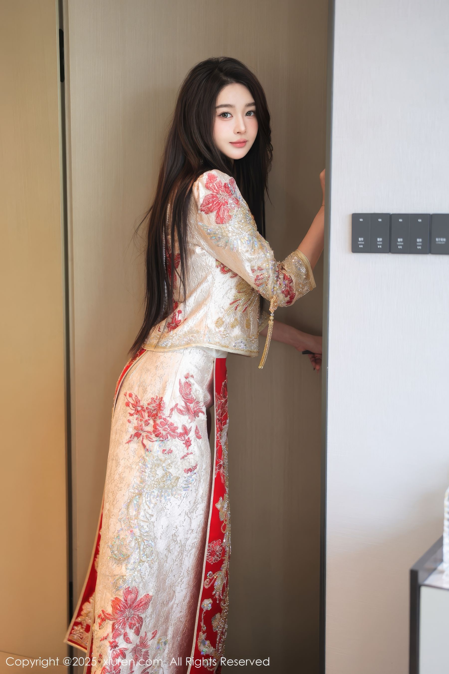 [秀人XiuRen] 2025.01.26 No.9833 Candy糖糖/(72P)