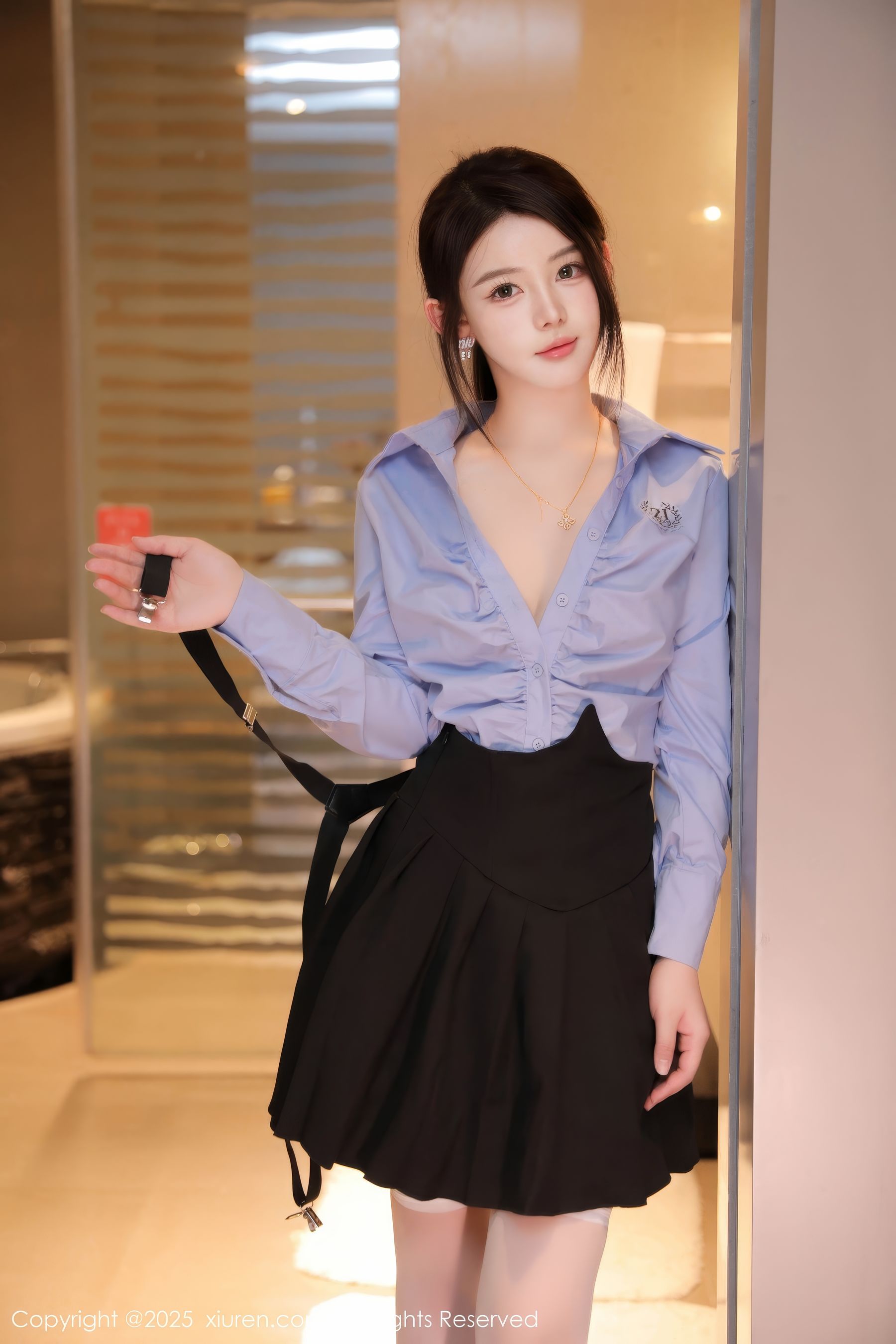 [秀人XiuRen] 2025.01.25 No.9819 爱酱里/(80P)