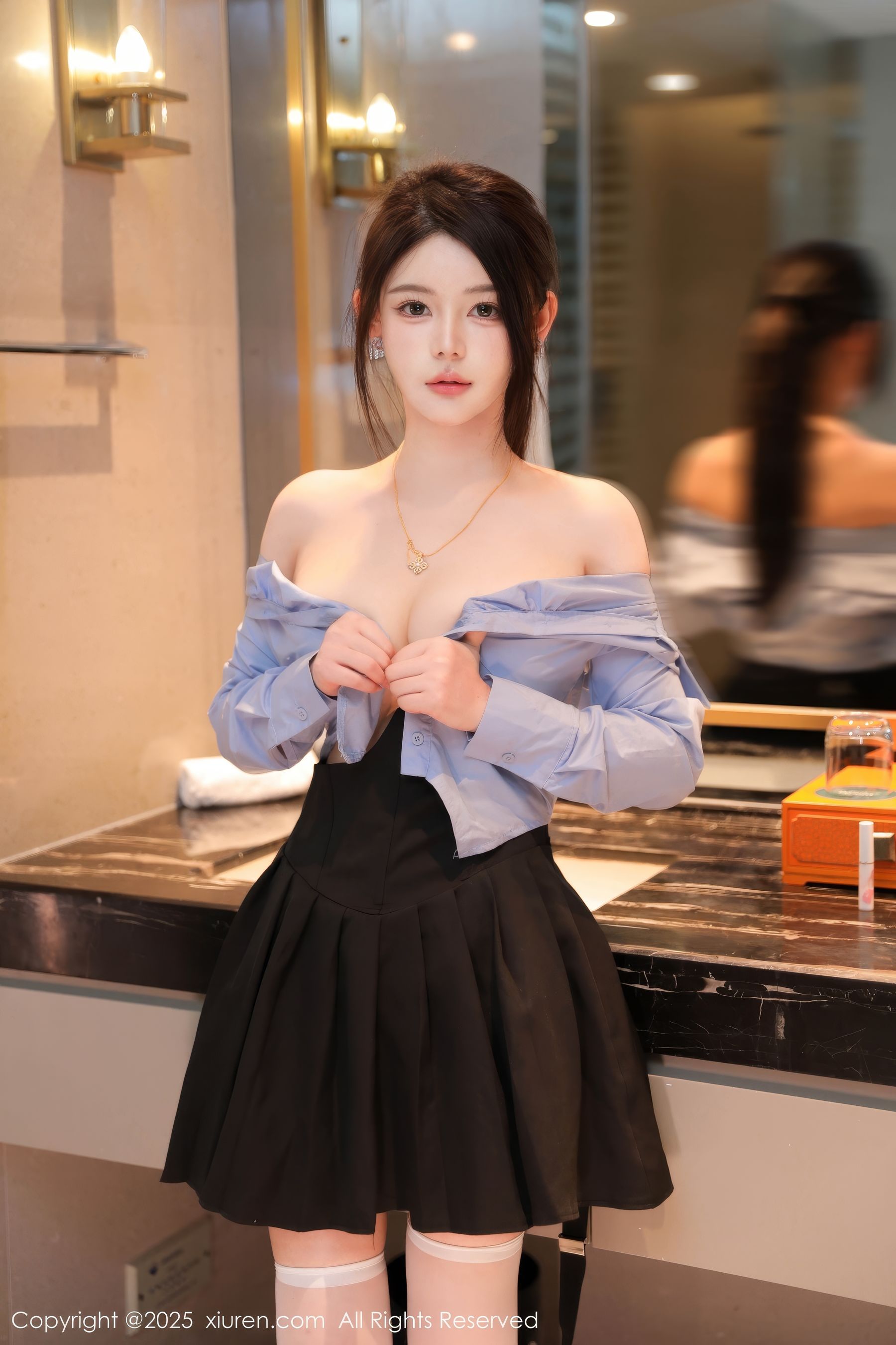 [秀人XiuRen] 2025.01.25 No.9819 爱酱里/(80P)