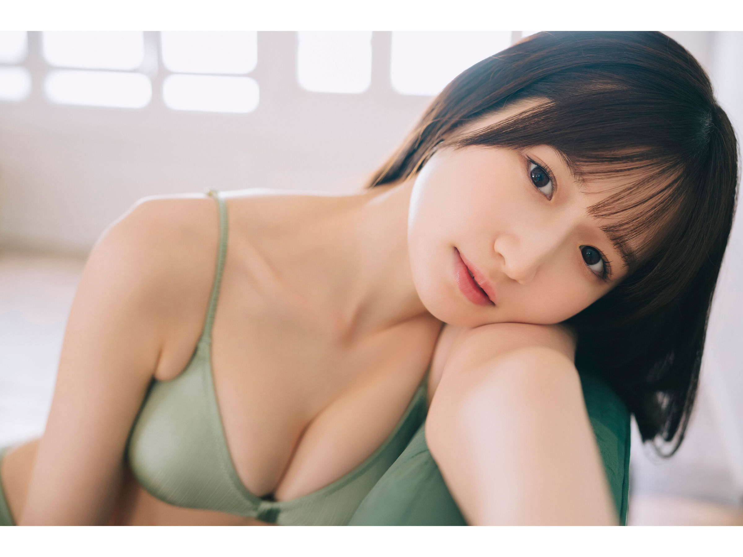 貝賀琴莉 - さえずり」【ヤングチャンピオンデジグラ】/(70P)