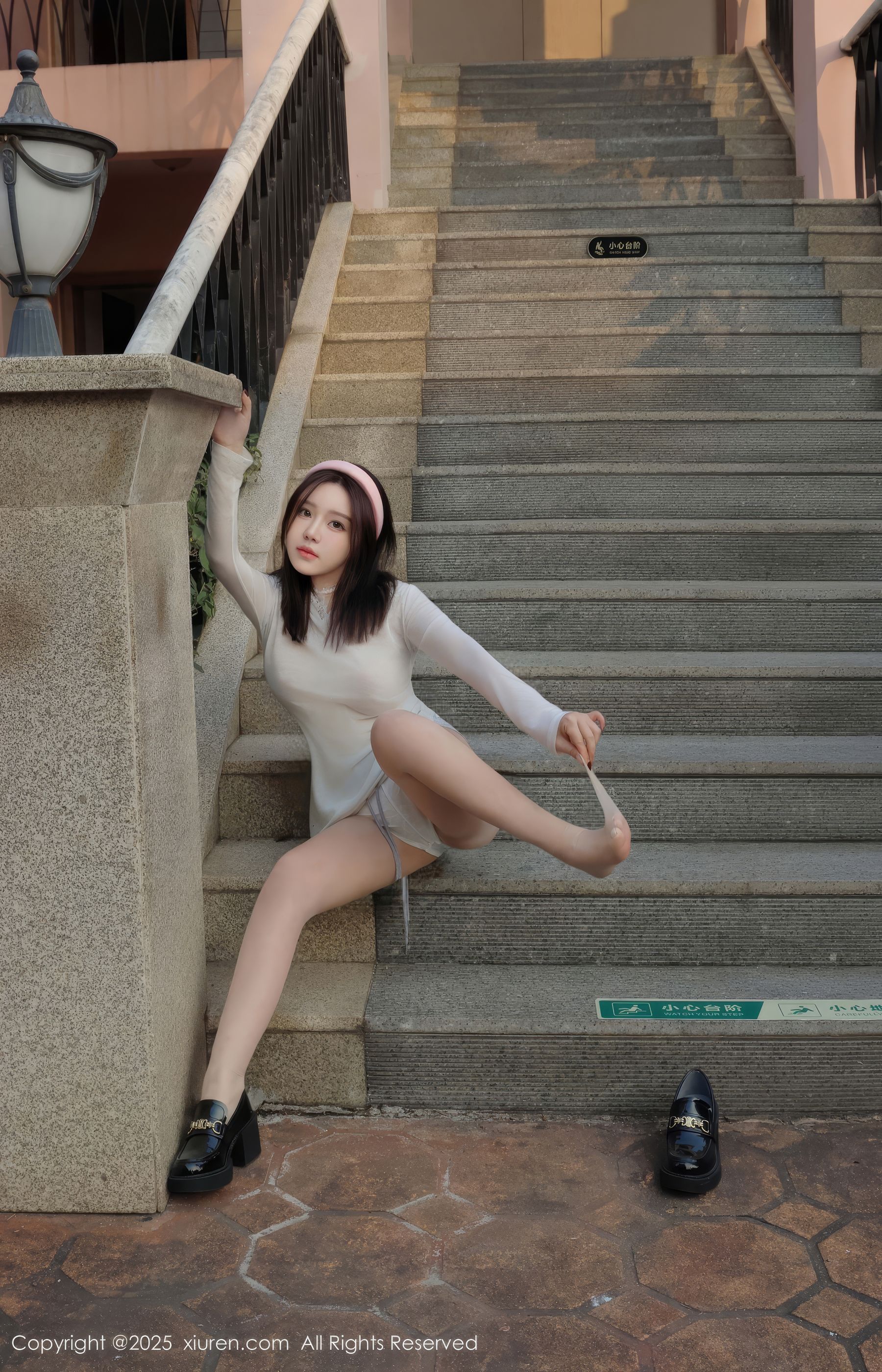 [秀人XiuRen] 2025.02.21 No.9923 小薯条nienie/(50P)