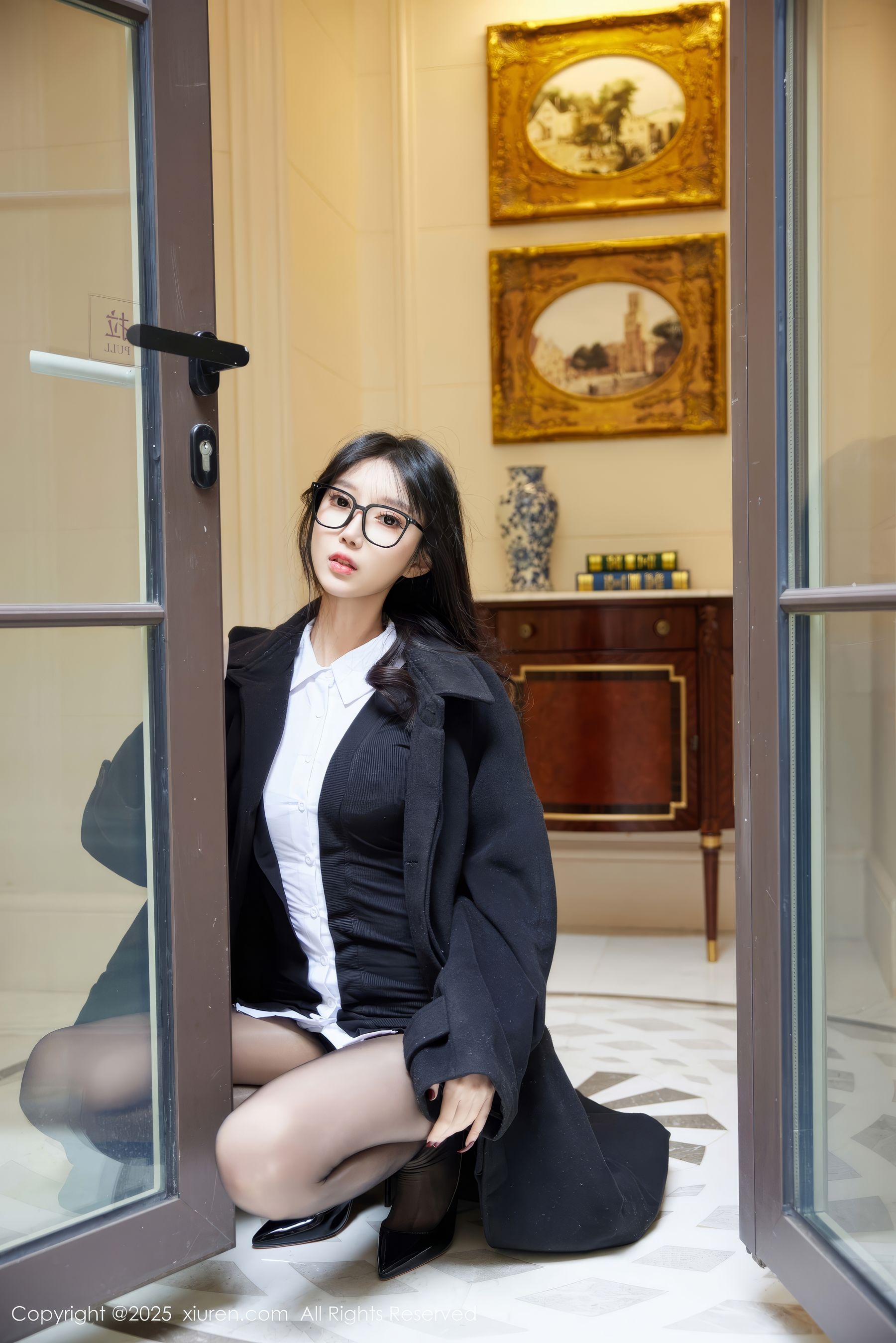 [秀人XiuRen] 2025.02.24 No.9926 玥儿玥er/(82P)