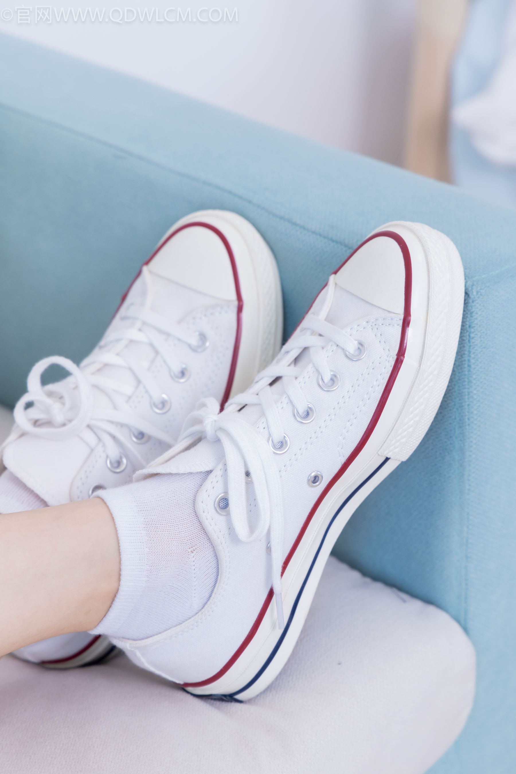 物恋传媒 No.2279 小竹 - 帆布鞋、白短棉袜/(154P)