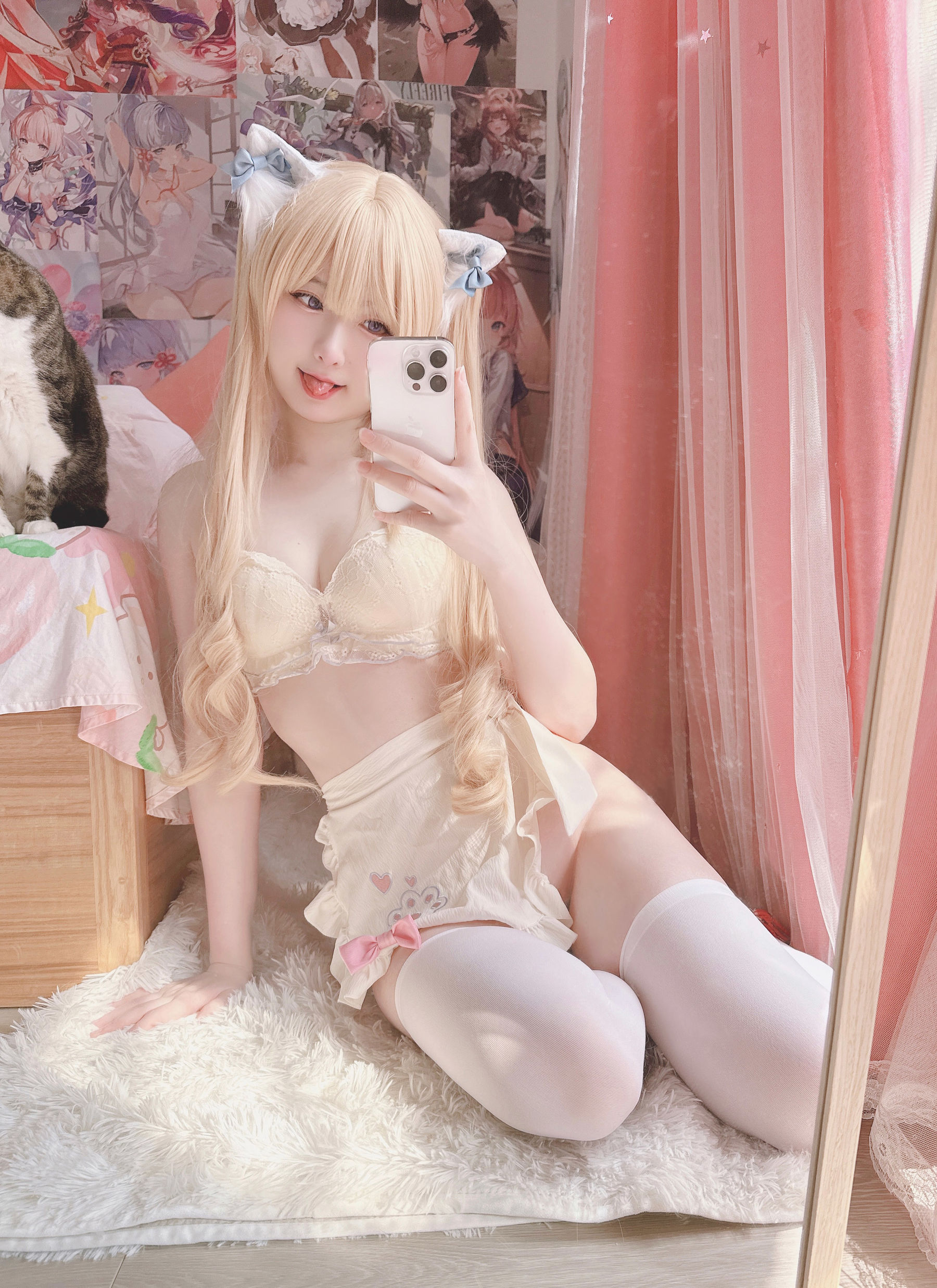 萌妹子习呆呆 - ねこメード/(19P)