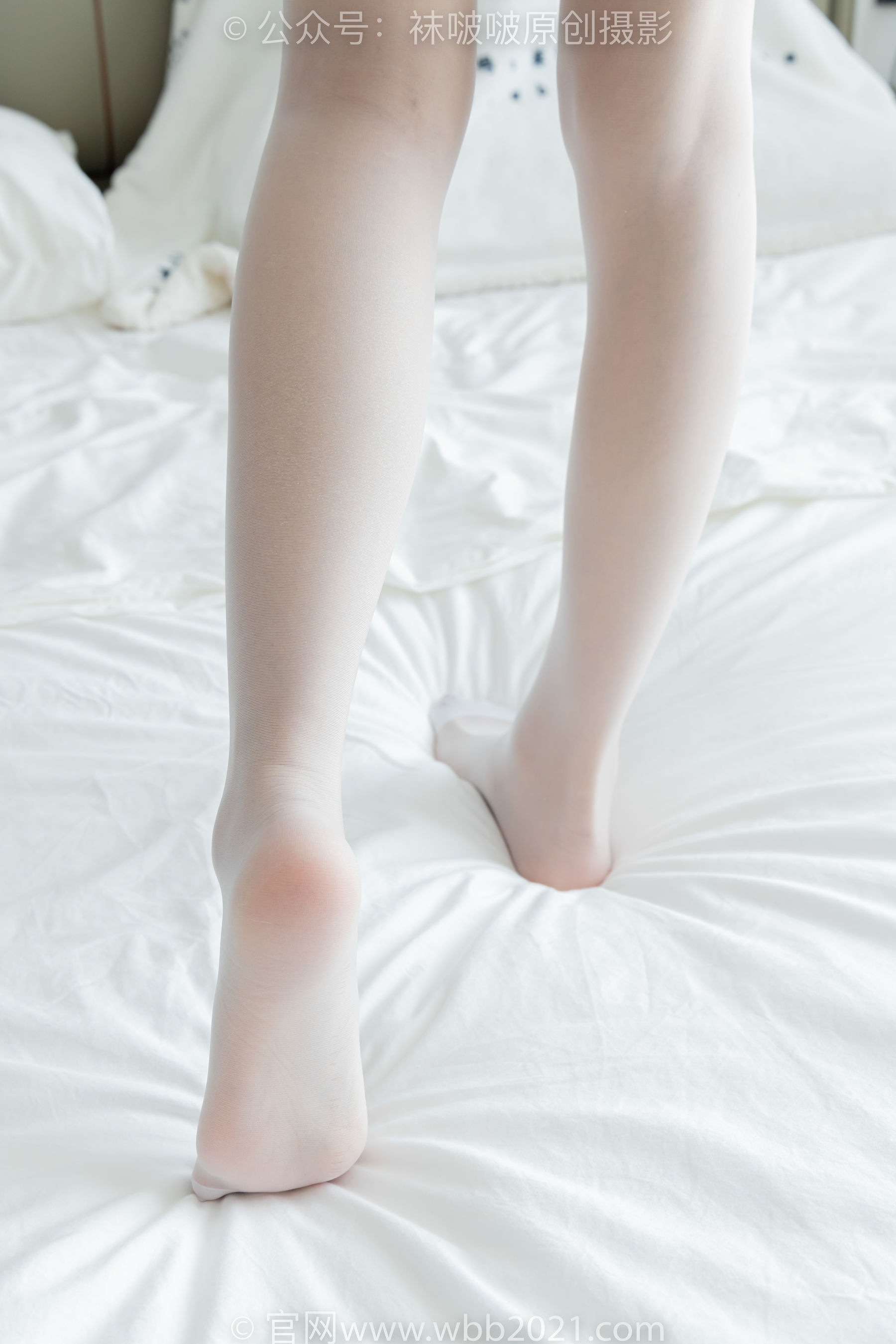 BoBoSocks袜啵啵 No.517 焦糖 - 帆布鞋、薄白丝/(147P)