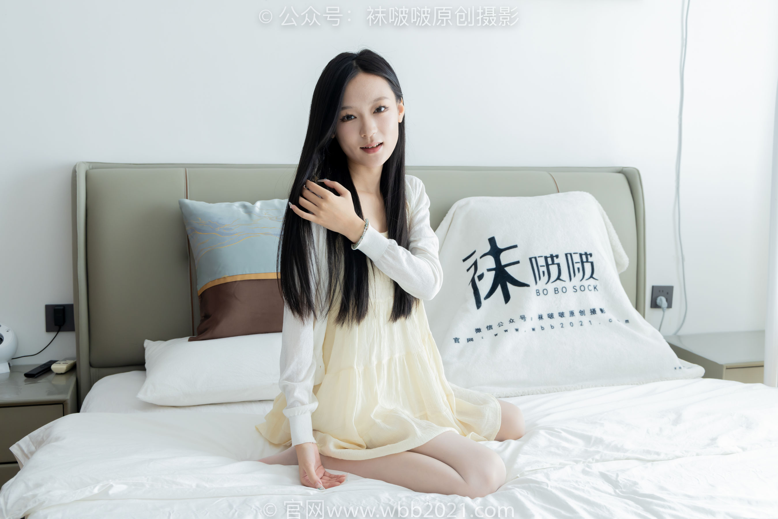 BoBoSocks袜啵啵 No.517 焦糖 - 帆布鞋、薄白丝/(147P)