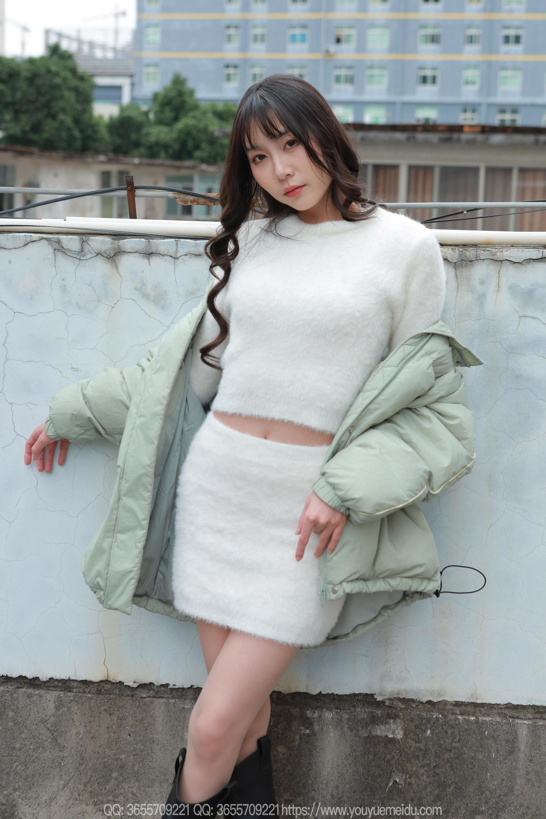 IESS异思趣向 - 模特： 团团 《长靴包臀裙（上）》/(88P)