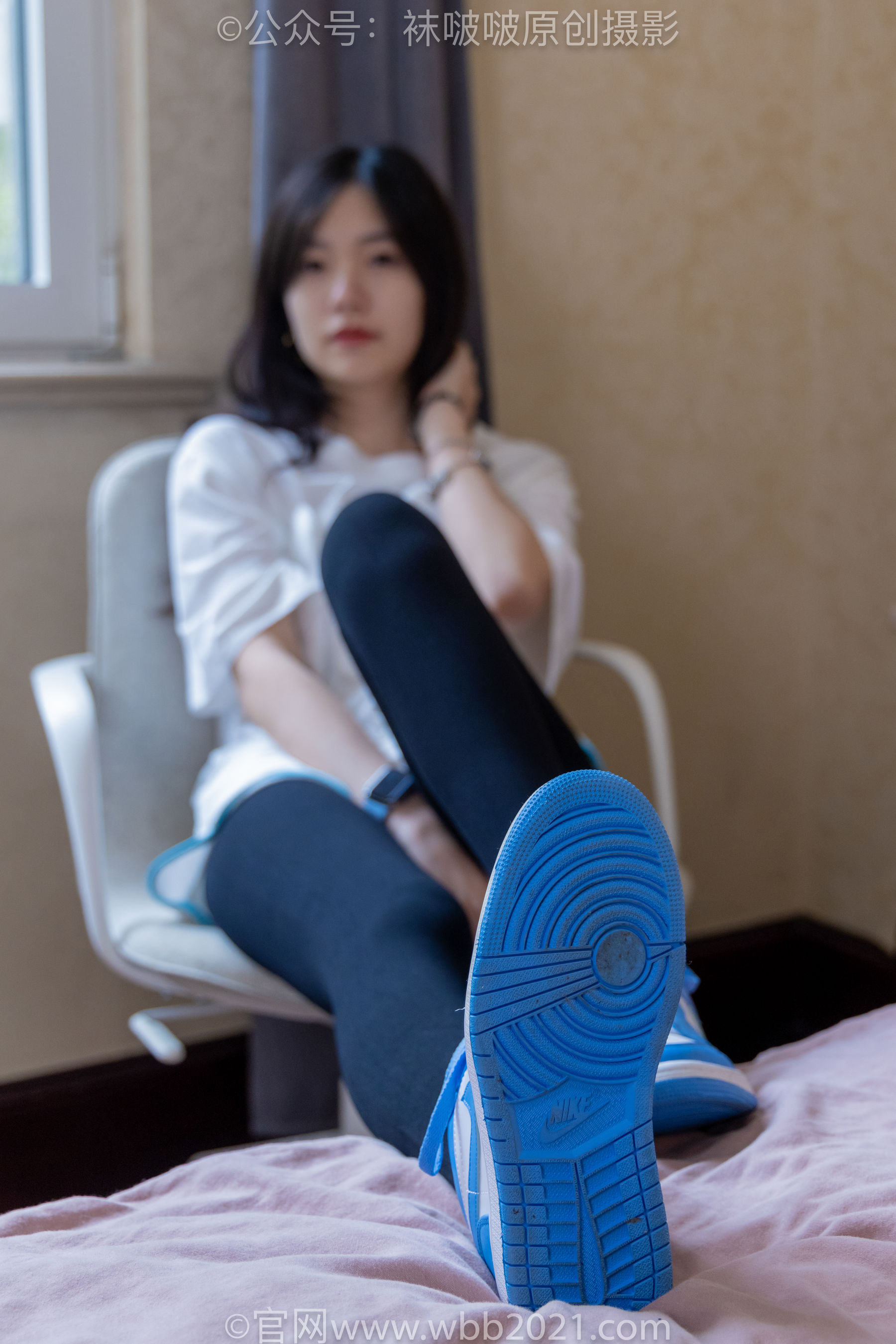 BoBoSocks袜啵啵 No.516 小甜豆 - 板鞋、厚黑色踩脚裤袜、白棉袜/(145P)
