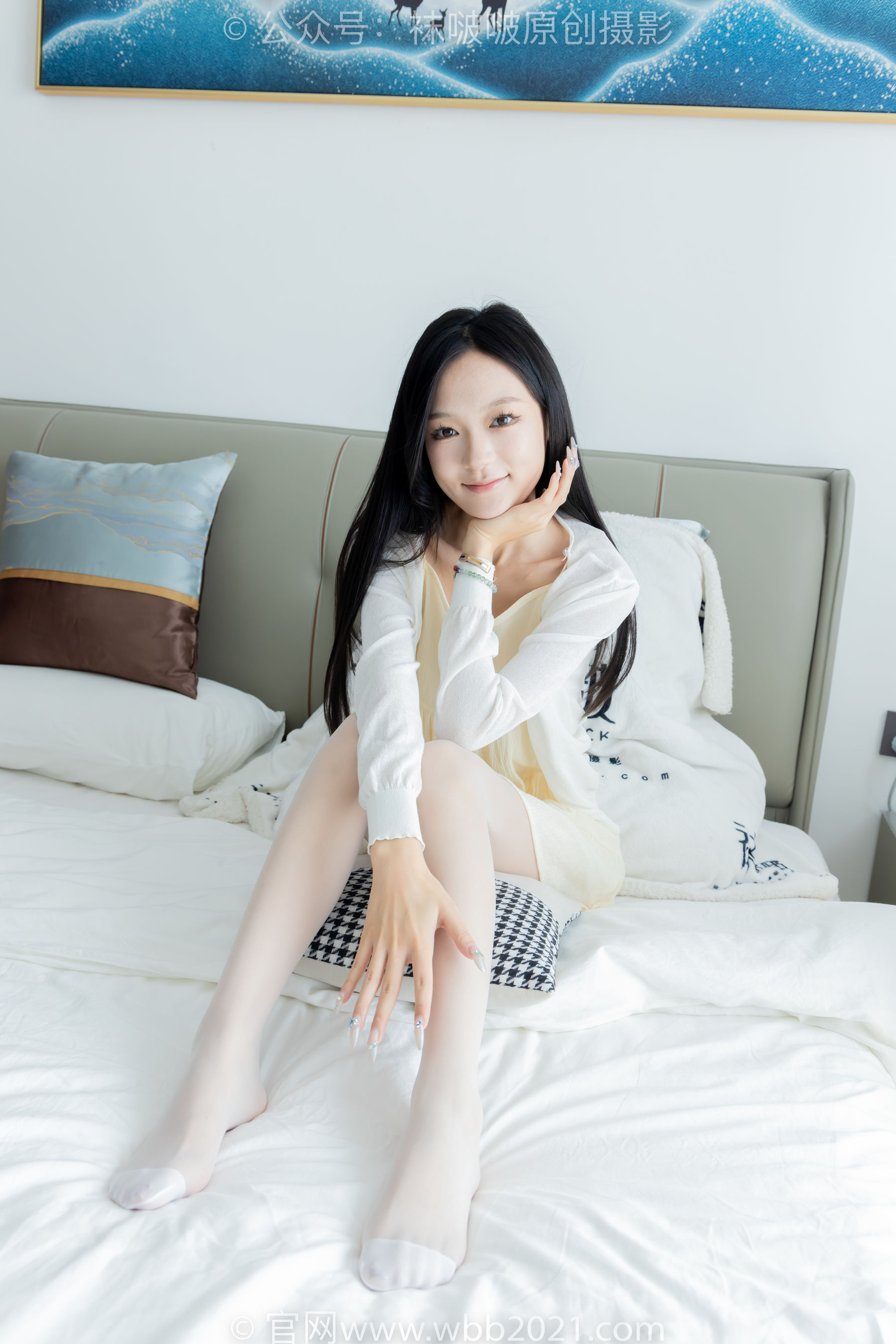 BoBoSocks袜啵啵 No.517 焦糖 - 帆布鞋、薄白丝/(147P)