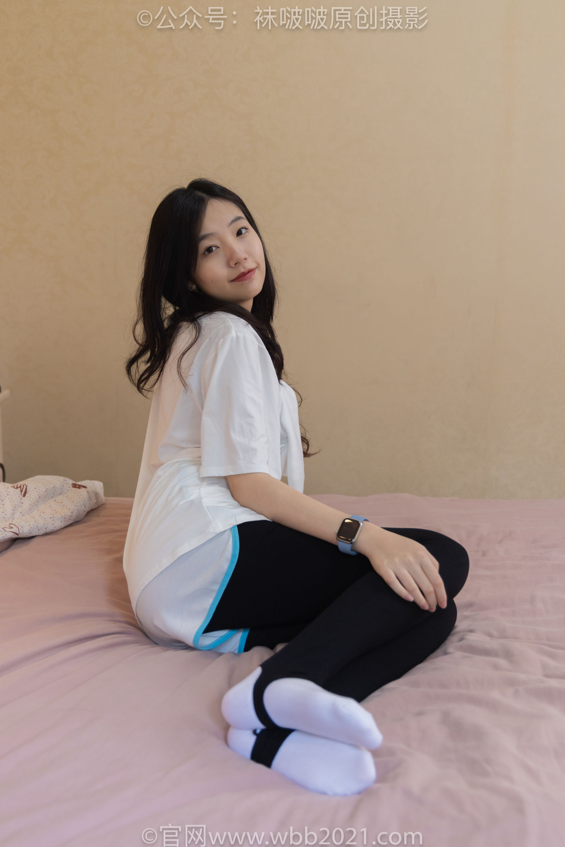 BoBoSocks袜啵啵 No.516 小甜豆 - 板鞋、厚黑色踩脚裤袜、白棉袜/(145P)