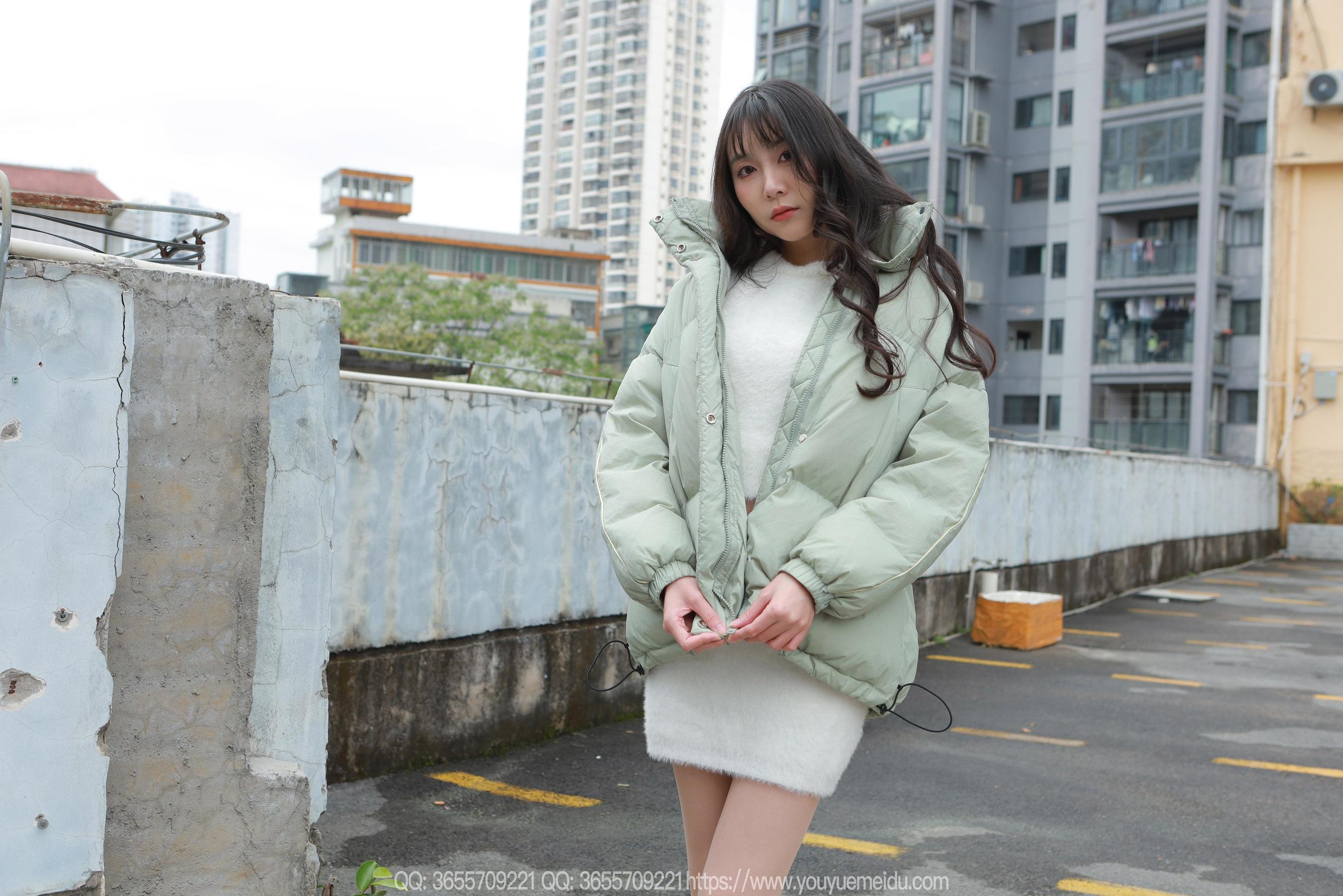 IESS异思趣向 - 模特： 团团 《长靴包臀裙（上）》/(88P)