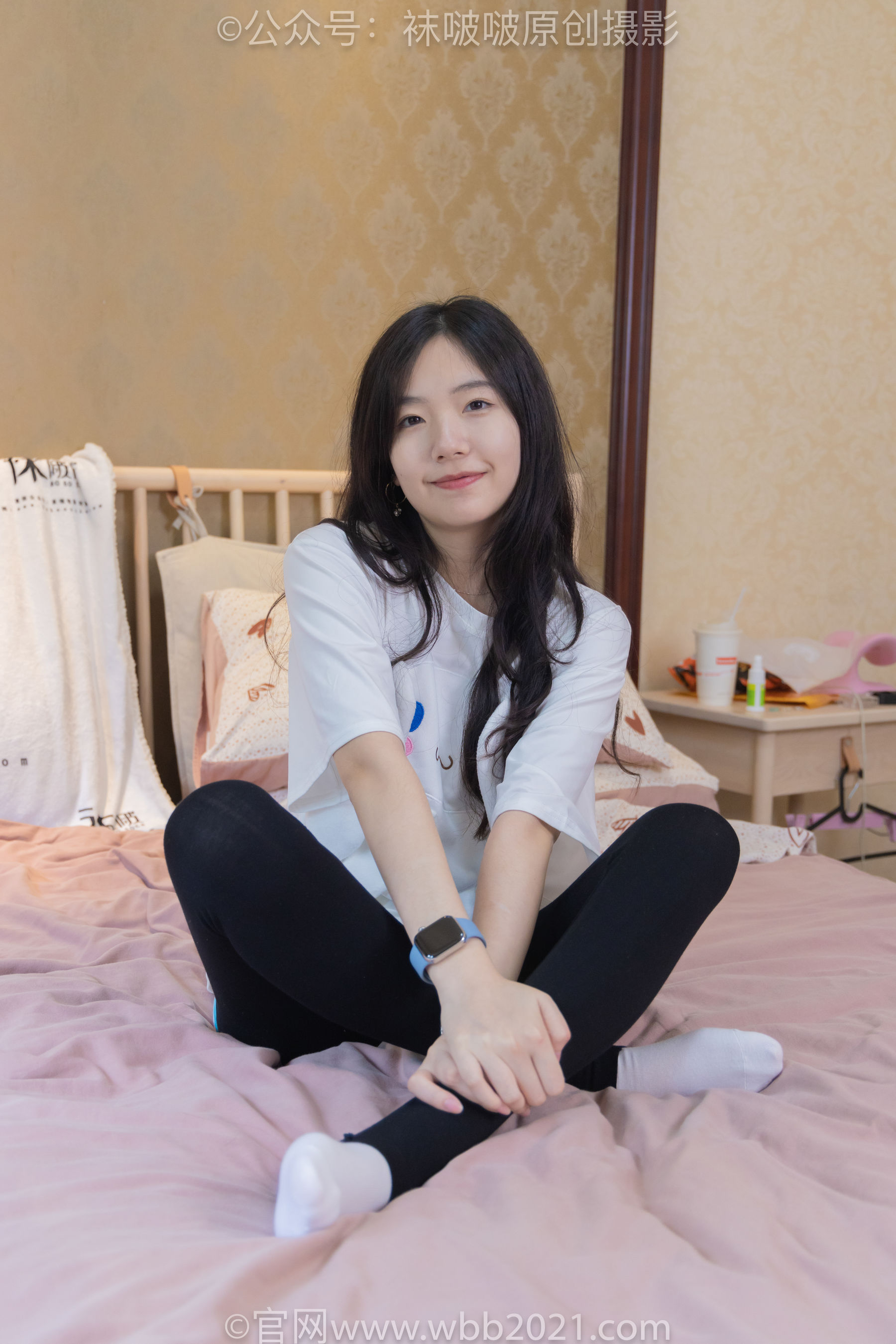 BoBoSocks袜啵啵 No.516 小甜豆 - 板鞋、厚黑色踩脚裤袜、白棉袜/(145P)