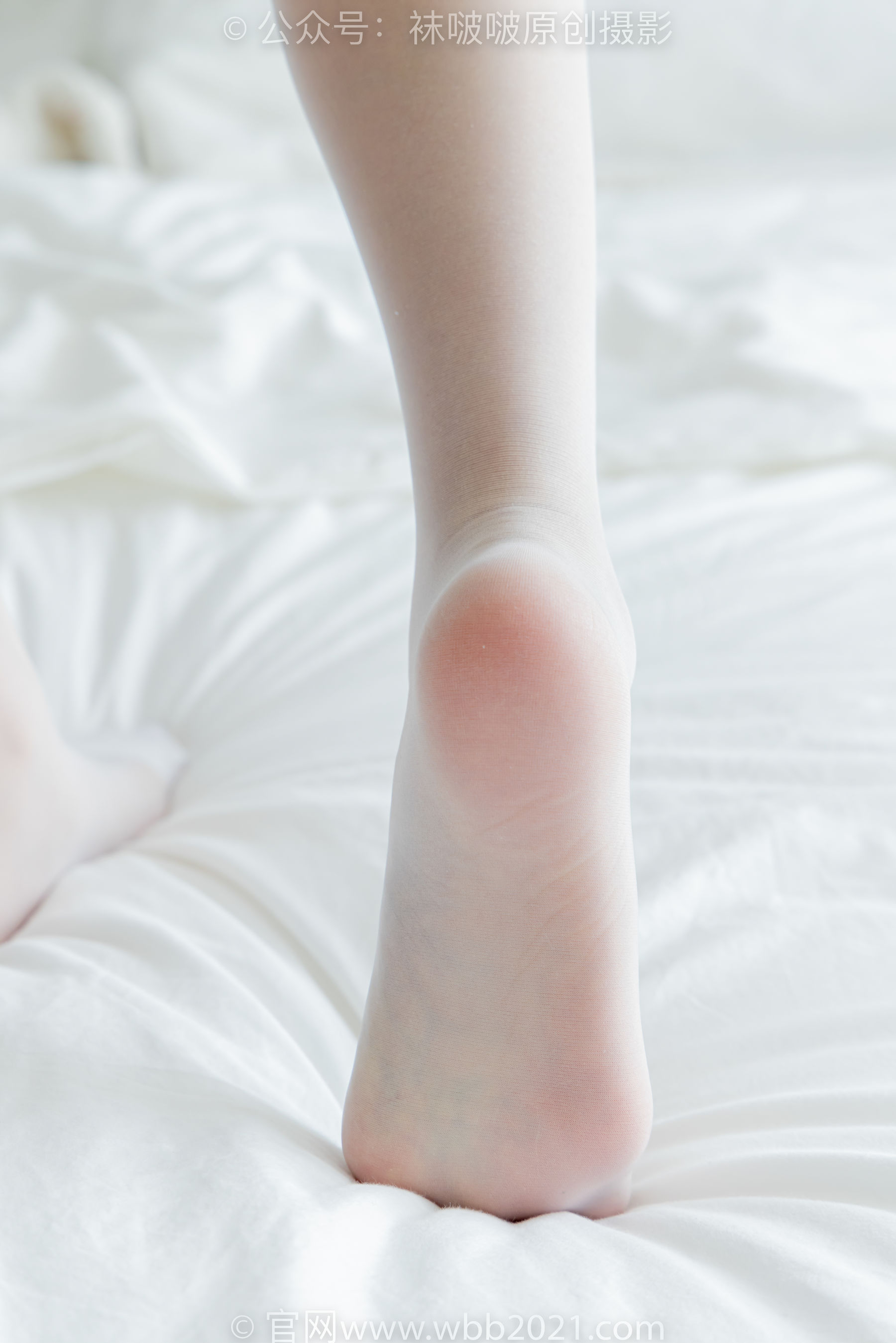 BoBoSocks袜啵啵 No.517 焦糖 - 帆布鞋、薄白丝/(147P)