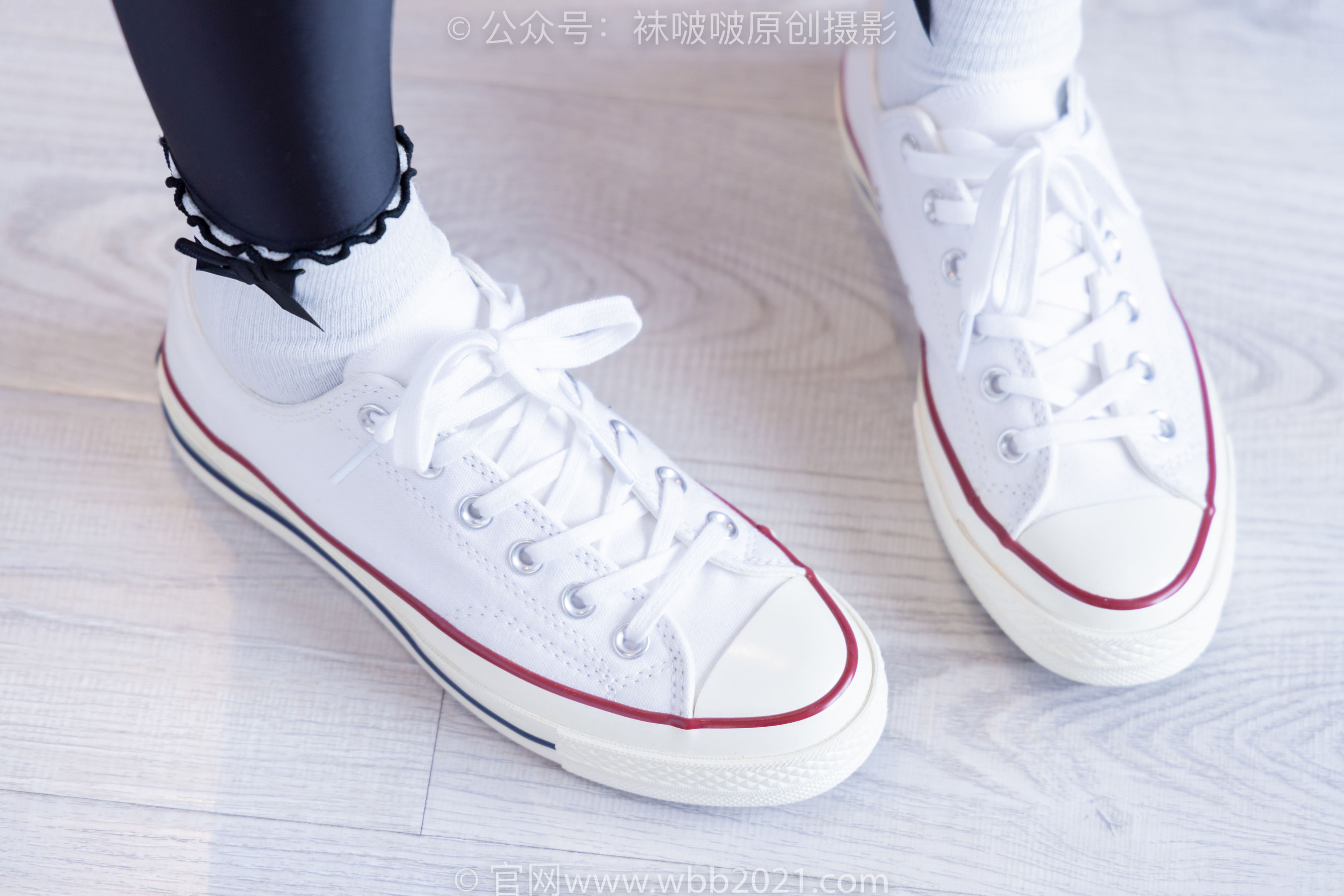 BoBoSocks袜啵啵 No.513 小甜豆 帆布鞋、白棉袜、厚黑丝五指袜、黑丝手套/(140P)