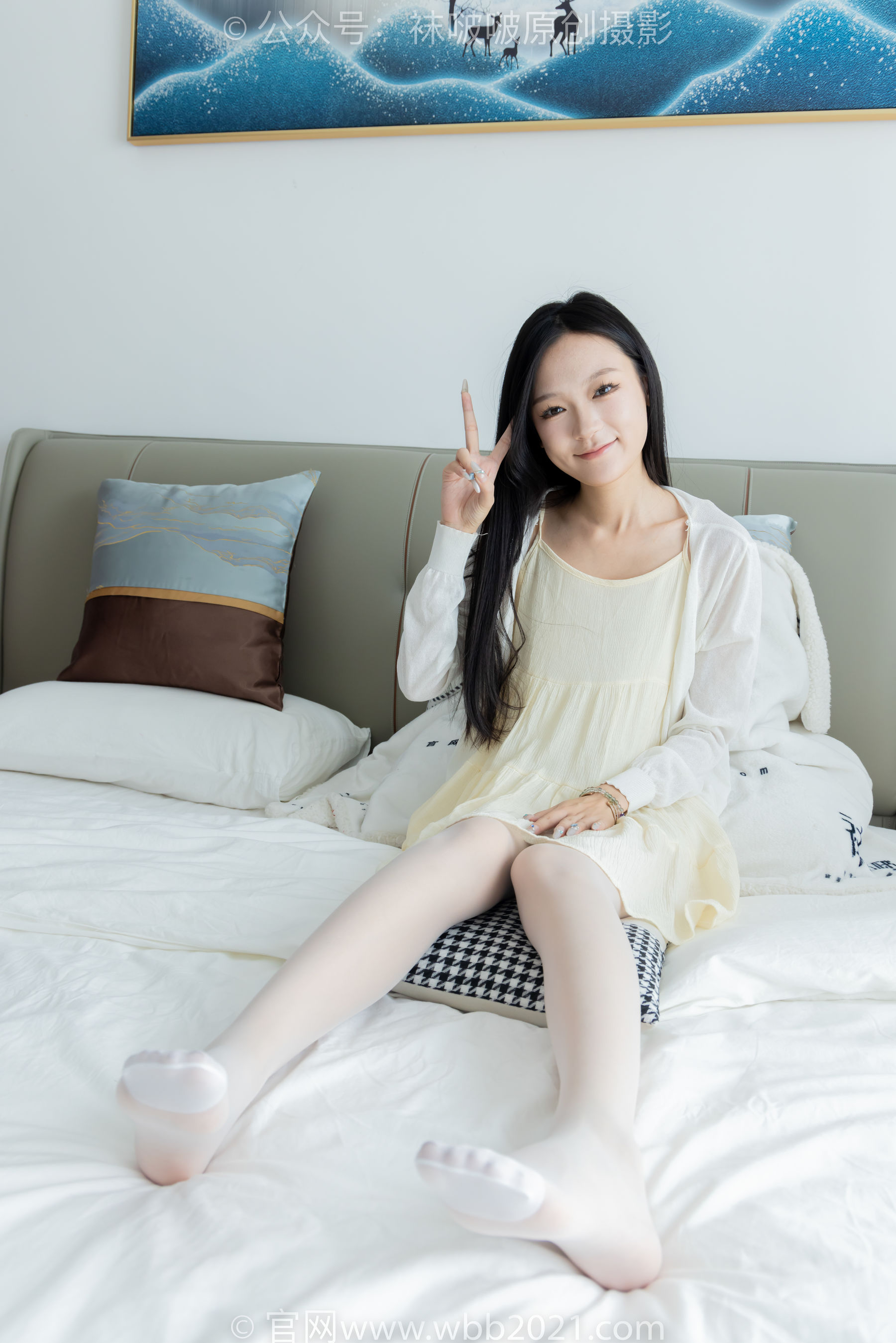BoBoSocks袜啵啵 No.517 焦糖 - 帆布鞋、薄白丝/(147P)