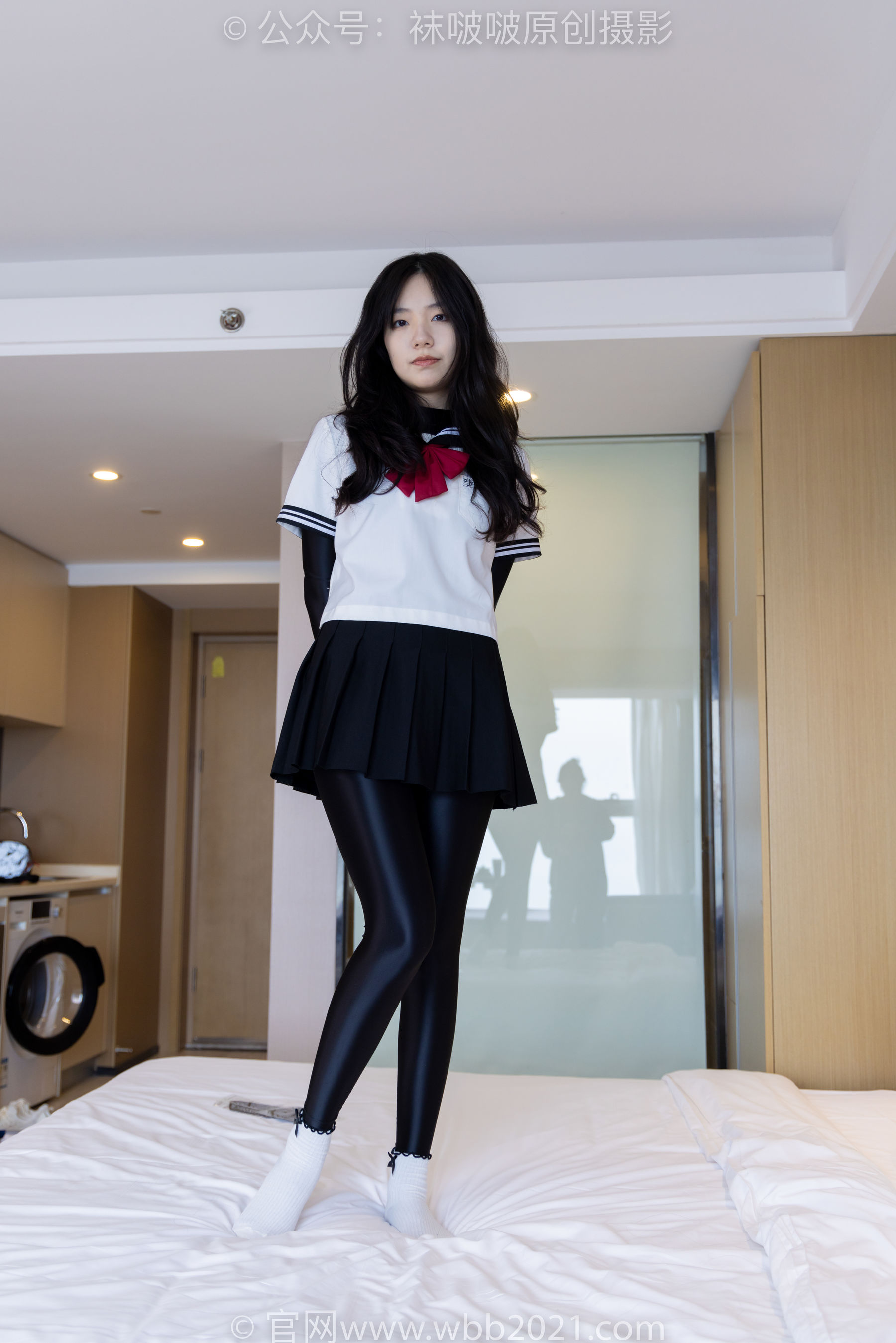 BoBoSocks袜啵啵 No.513 小甜豆 帆布鞋、白棉袜、厚黑丝五指袜、黑丝手套/(140P)