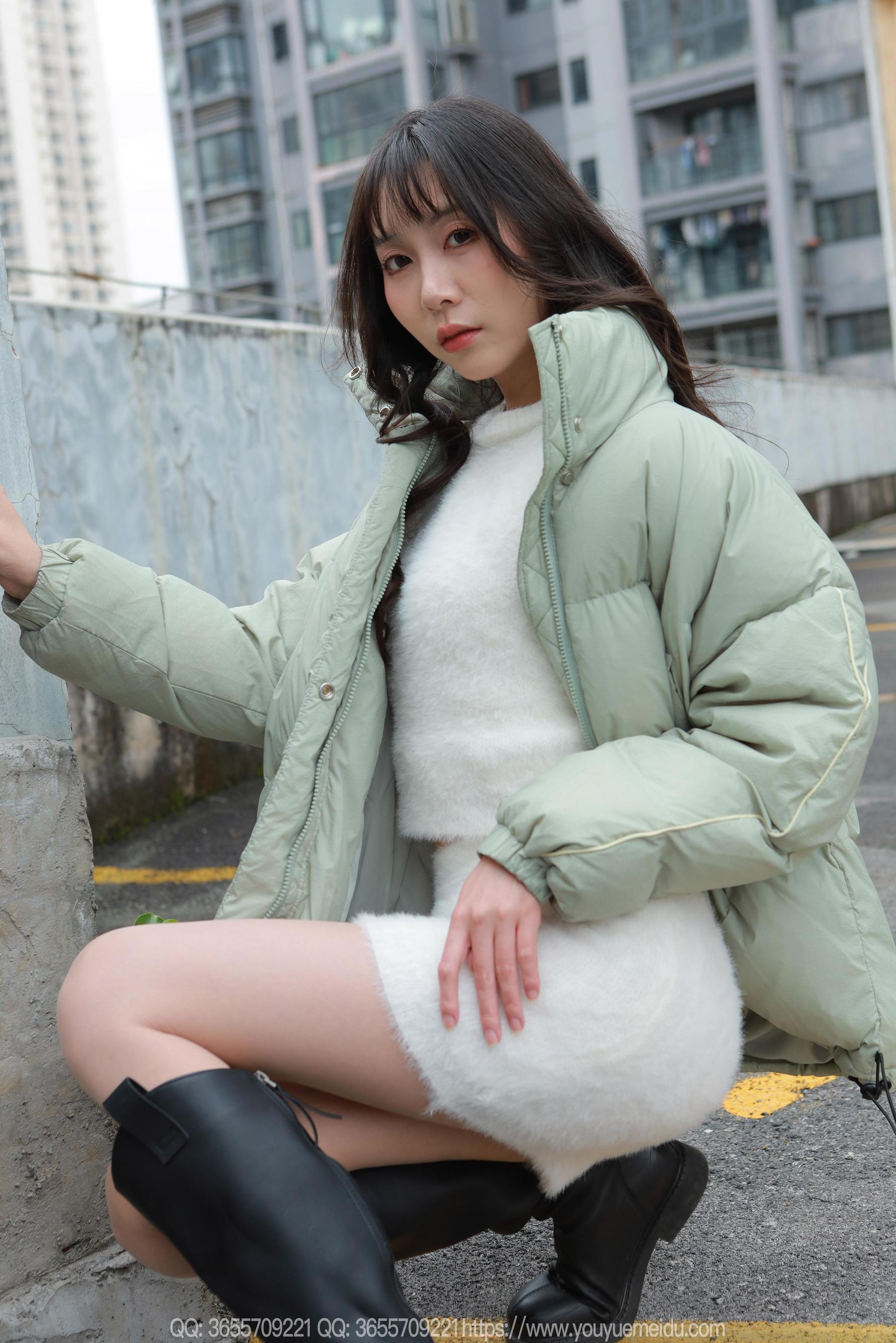 IESS异思趣向 - 模特： 团团 《长靴包臀裙（上）》/(88P)