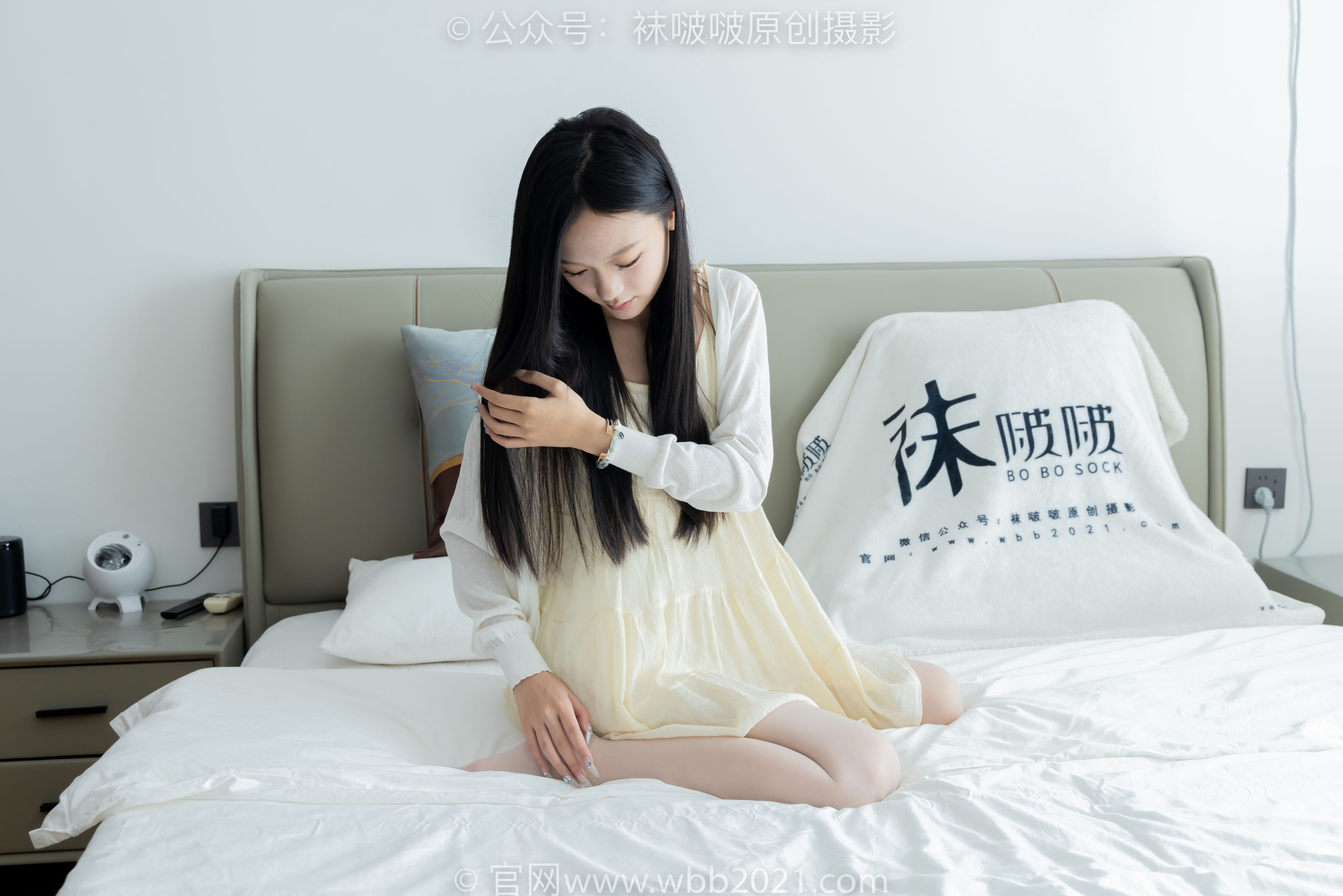 BoBoSocks袜啵啵 No.517 焦糖 - 帆布鞋、薄白丝/(147P)