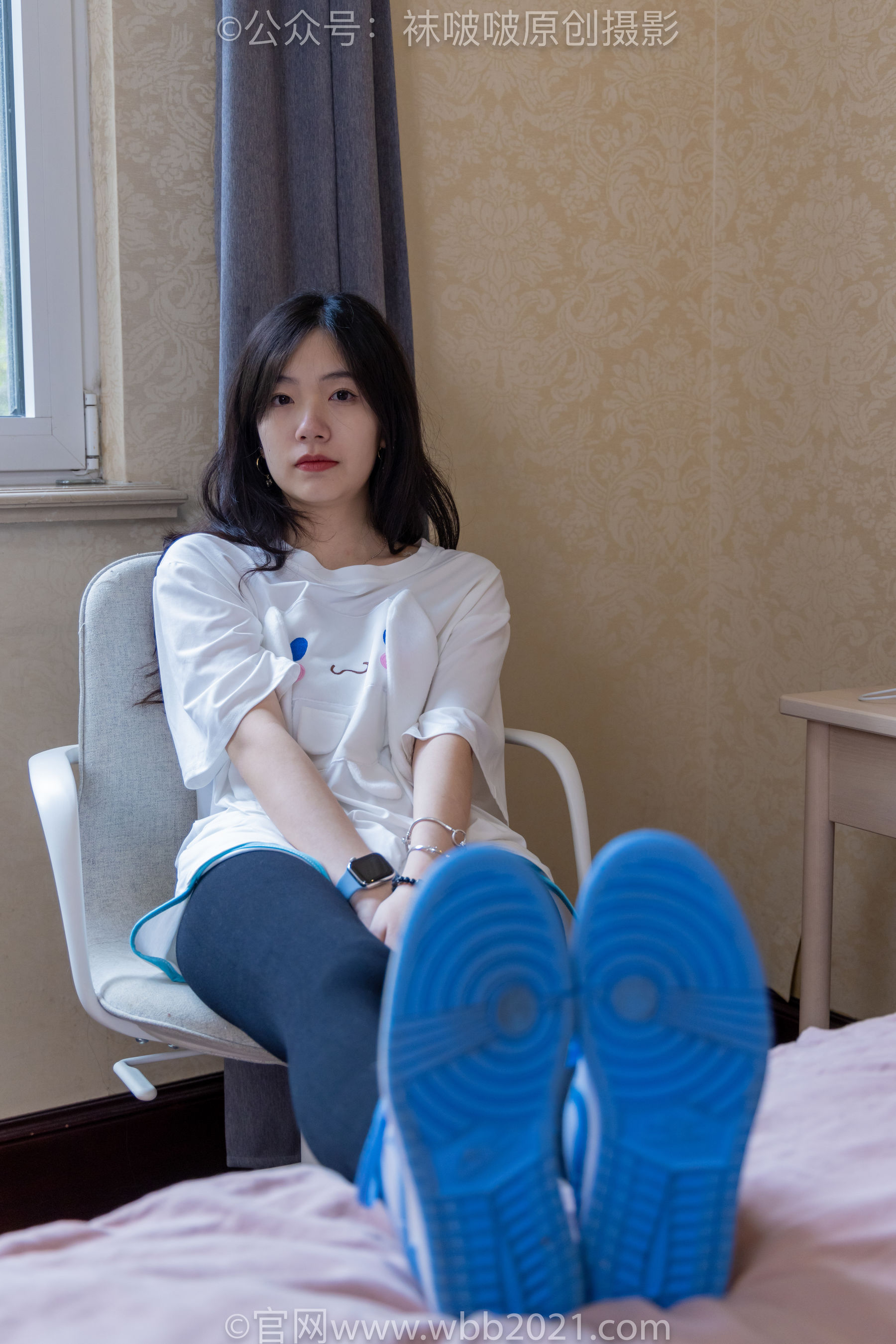 BoBoSocks袜啵啵 No.516 小甜豆 - 板鞋、厚黑色踩脚裤袜、白棉袜/(145P)