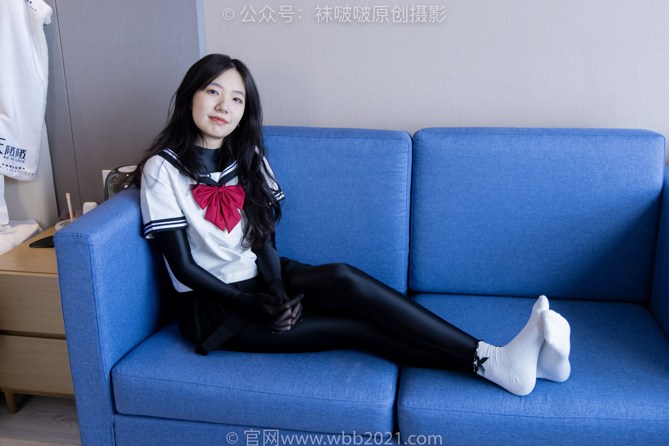 BoBoSocks袜啵啵 No.513 小甜豆 帆布鞋、白棉袜、厚黑丝五指袜、黑丝手套/(140P)