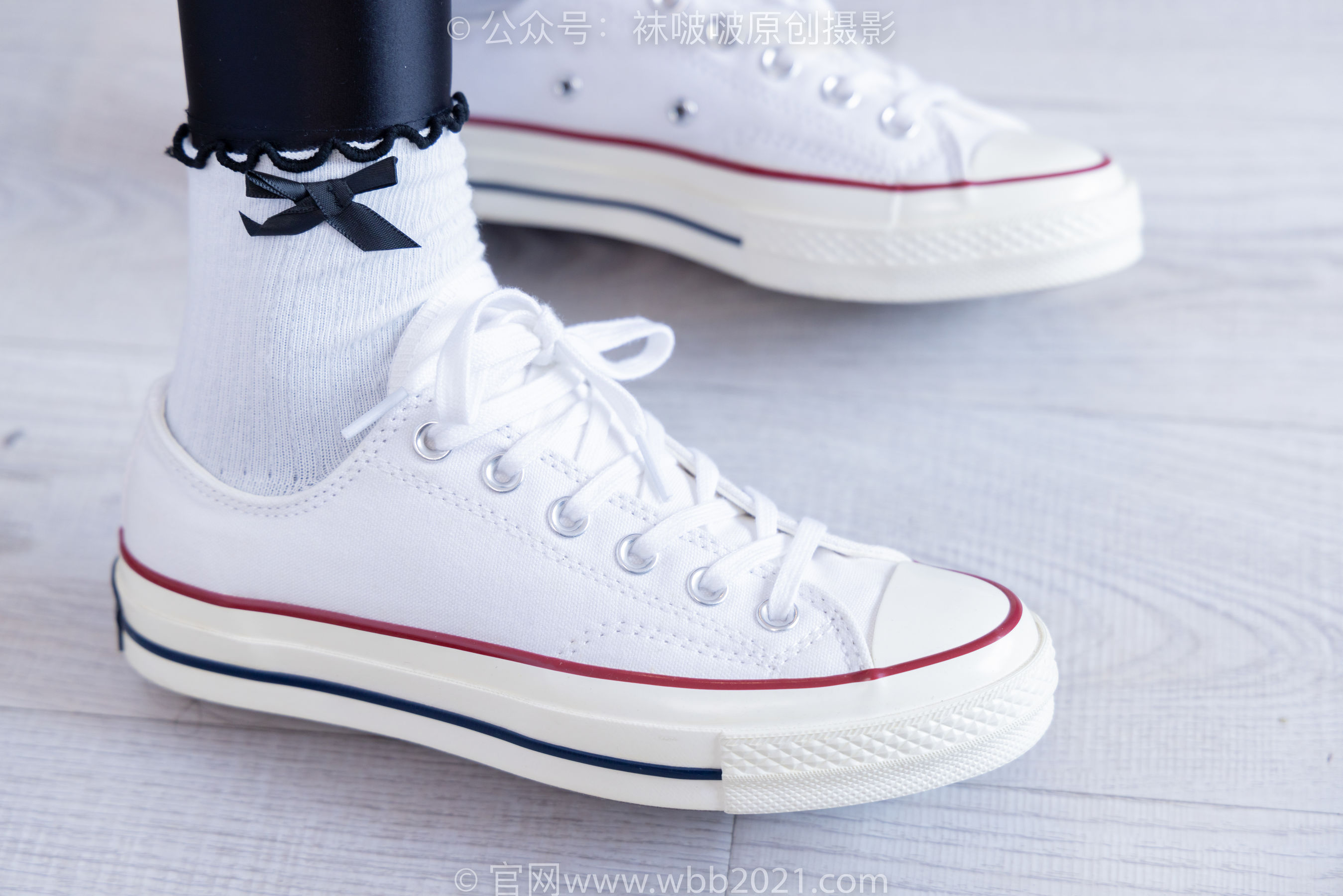 BoBoSocks袜啵啵 No.513 小甜豆 帆布鞋、白棉袜、厚黑丝五指袜、黑丝手套/(140P)