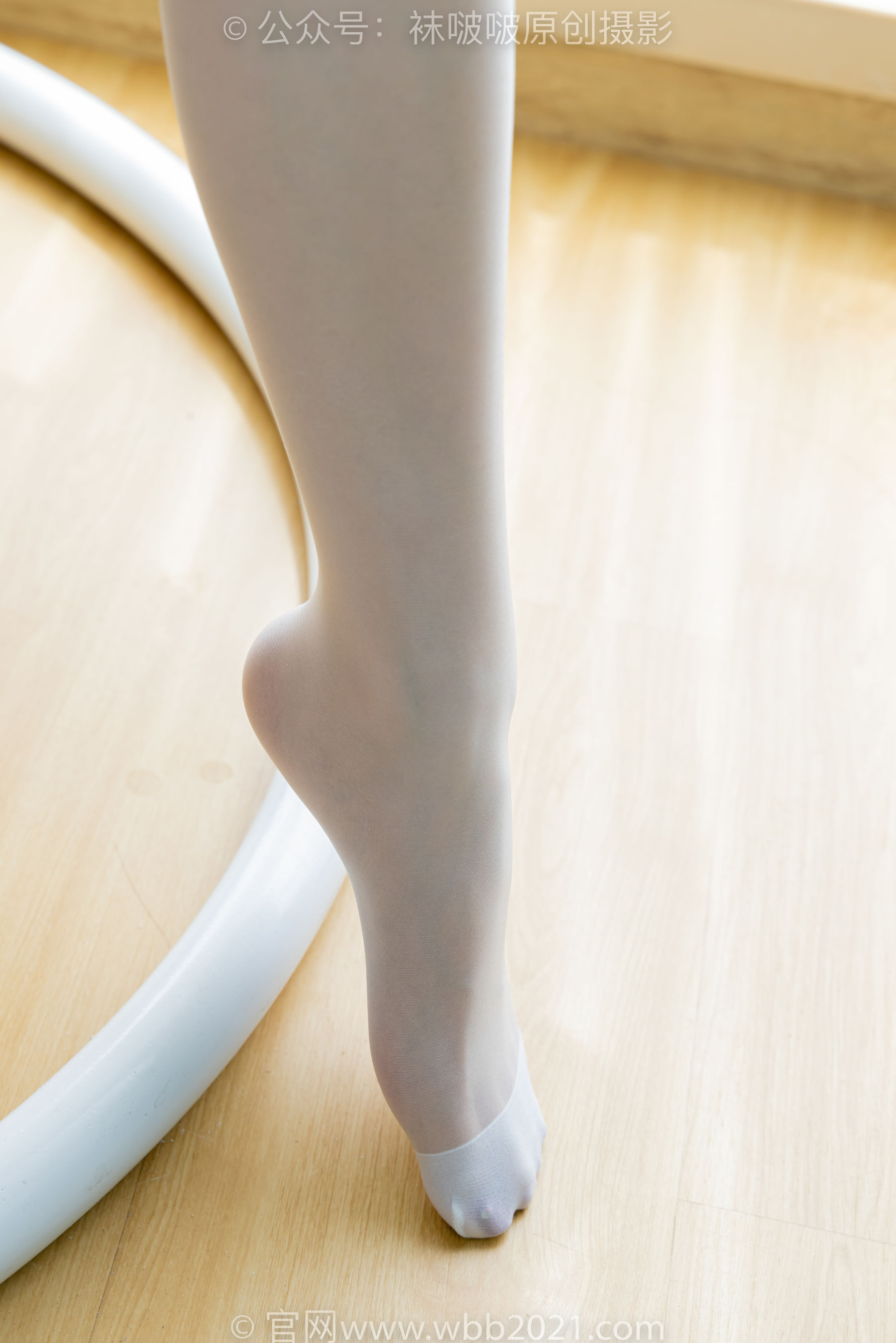 BoBoSocks袜啵啵 No.517 焦糖 - 帆布鞋、薄白丝/(147P)