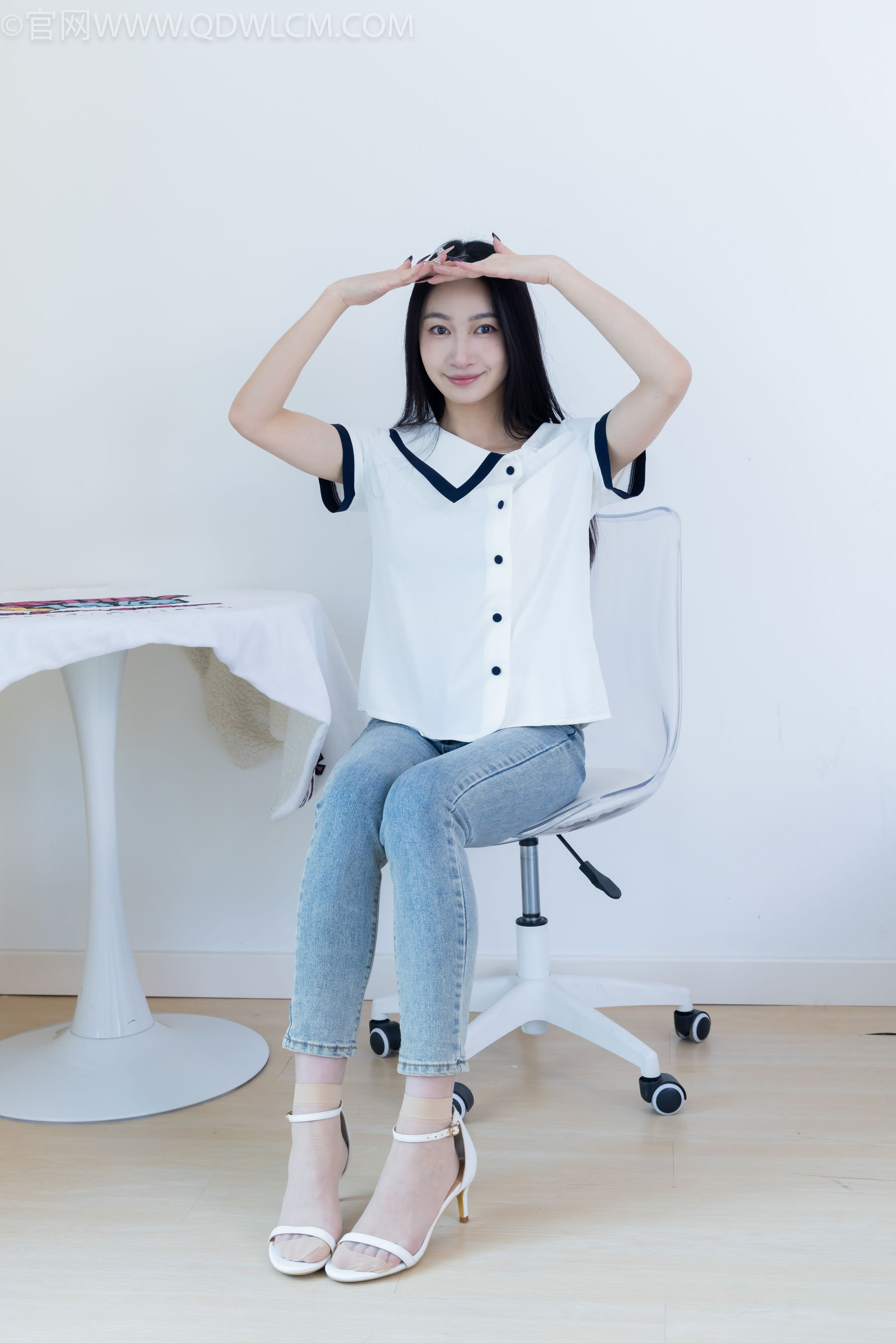 物恋传媒 No.2280 小影 - 高跟凉鞋、短肉丝/(159P)