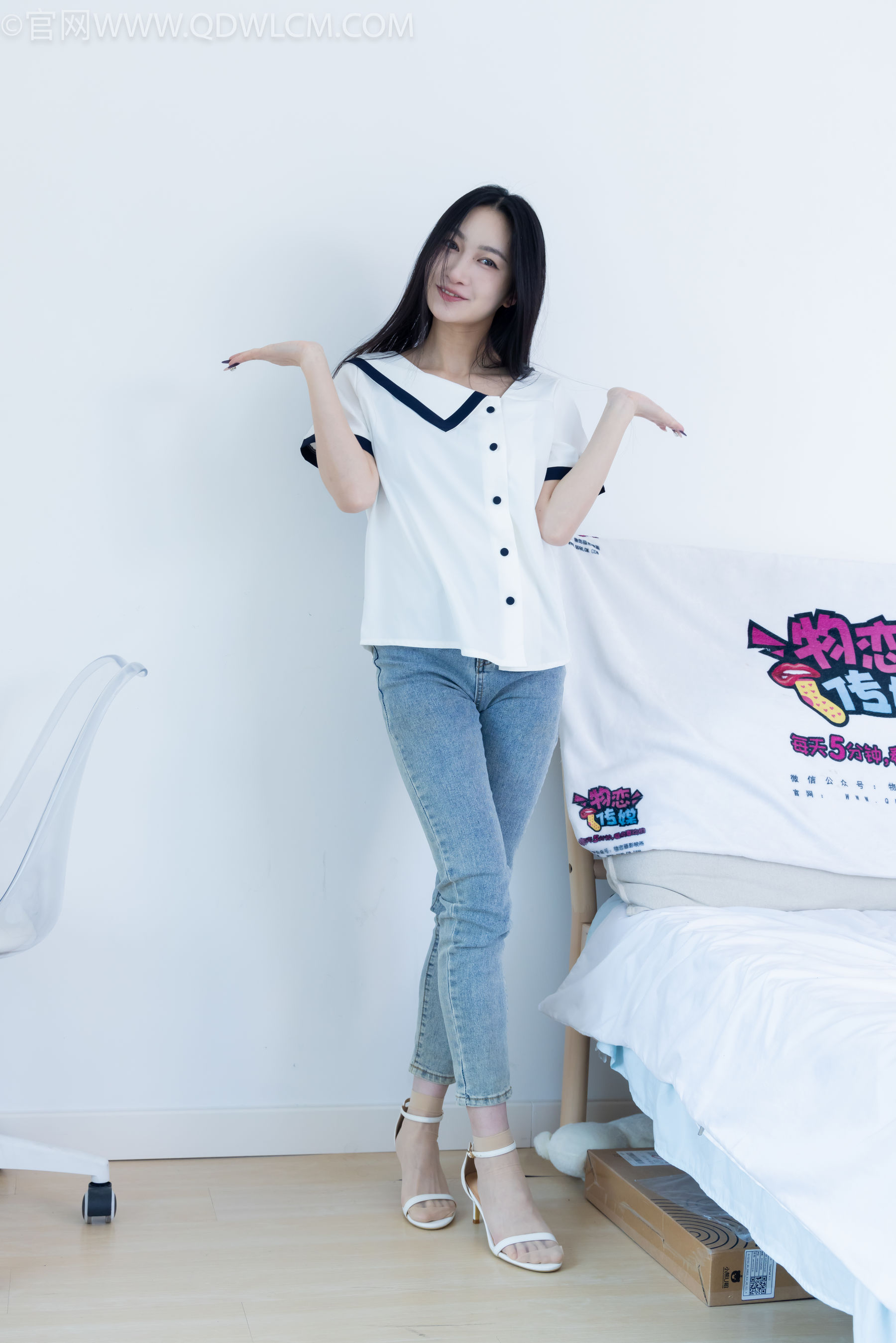 物恋传媒 No.2280 小影 - 高跟凉鞋、短肉丝/(159P)