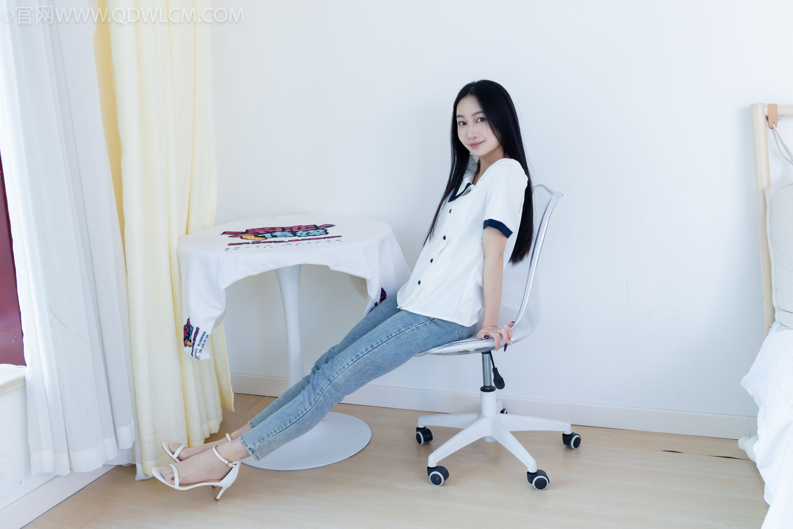 物恋传媒 No.2280 小影 - 高跟凉鞋、短肉丝/(159P)