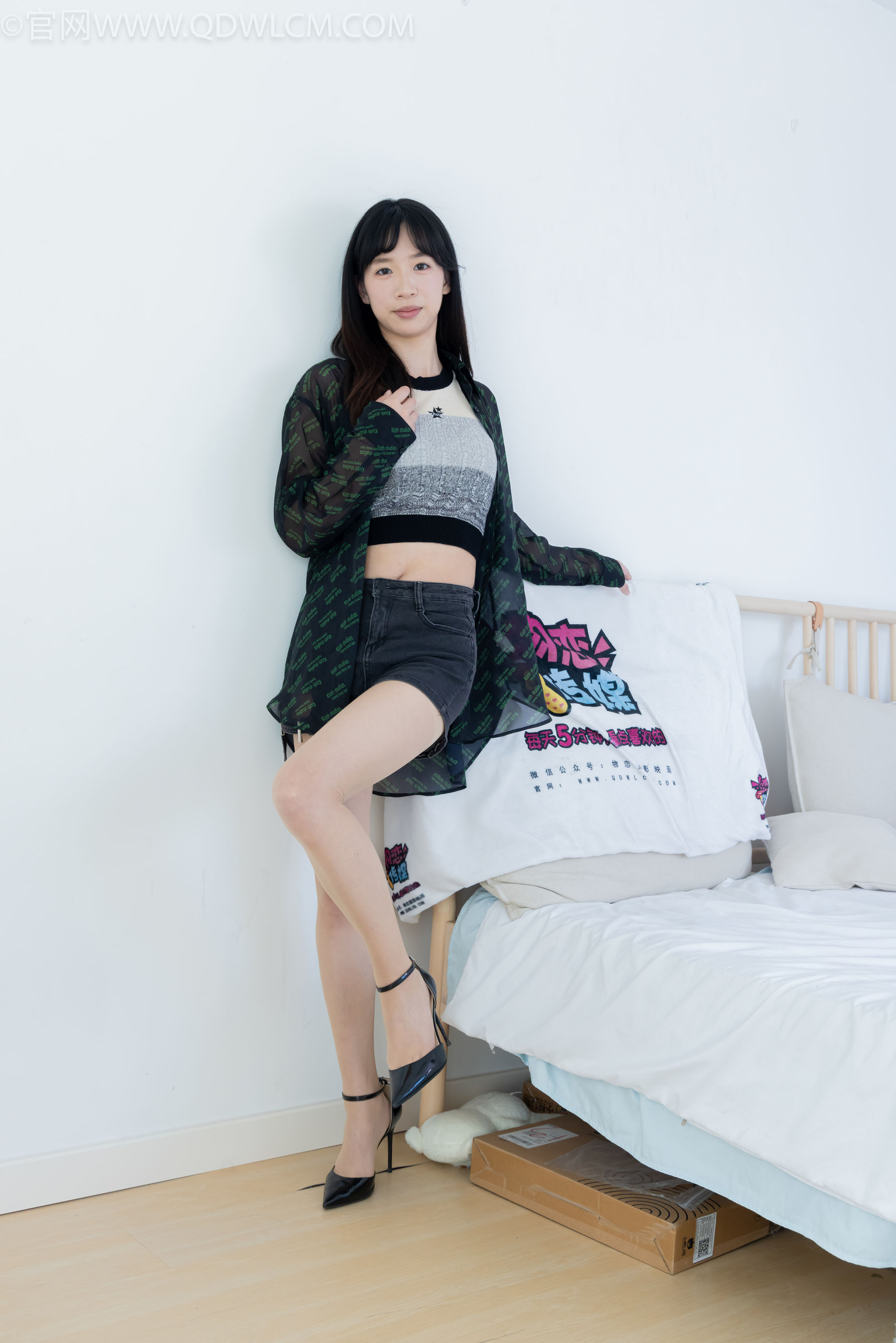 物恋传媒 No.2282 小左 - 高跟鞋、薄肉丝/(150P)